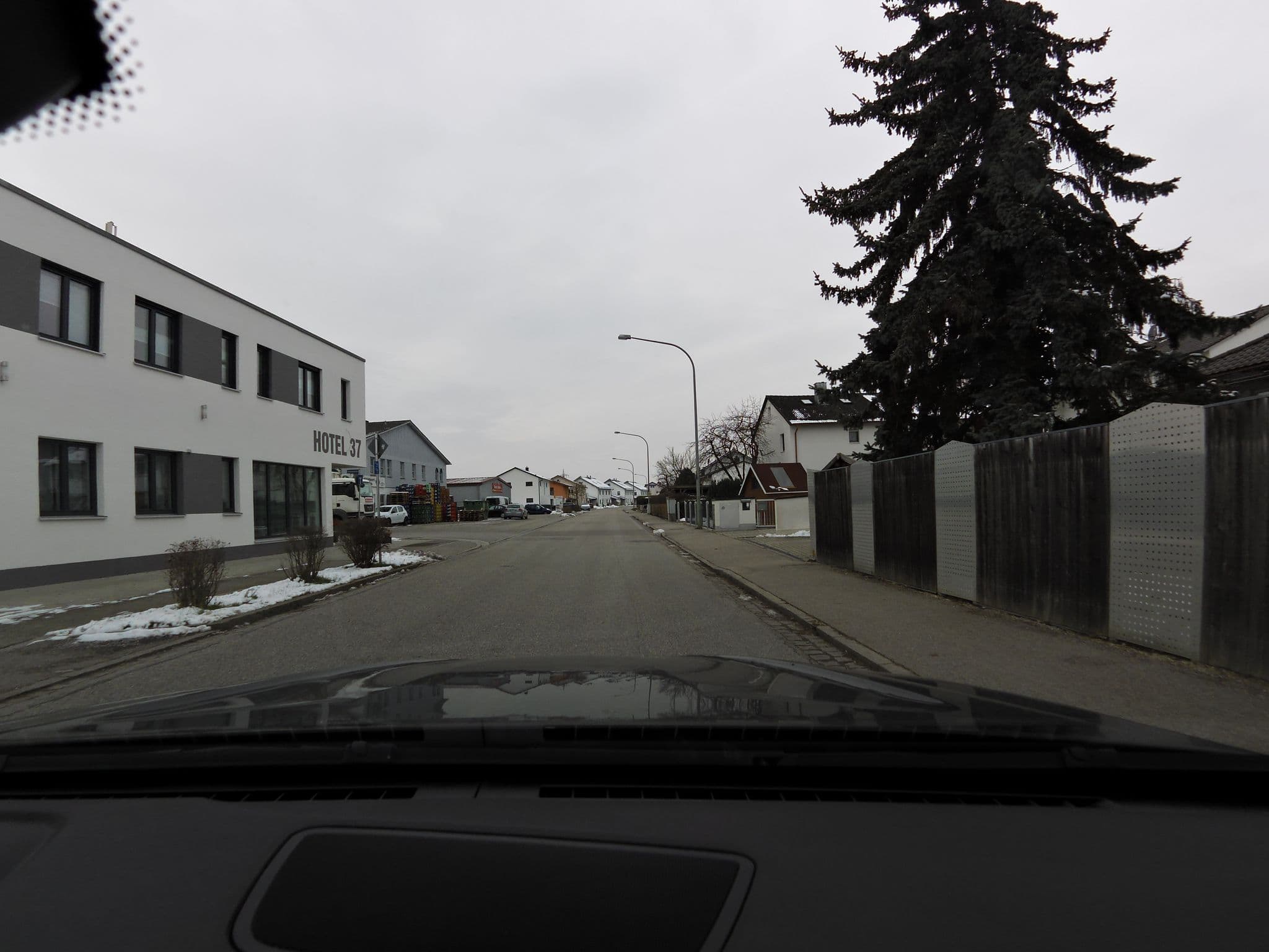 Street view near Hotel37, Tiefenbach — © czmrtn (CC BY-SA · Mapillary)