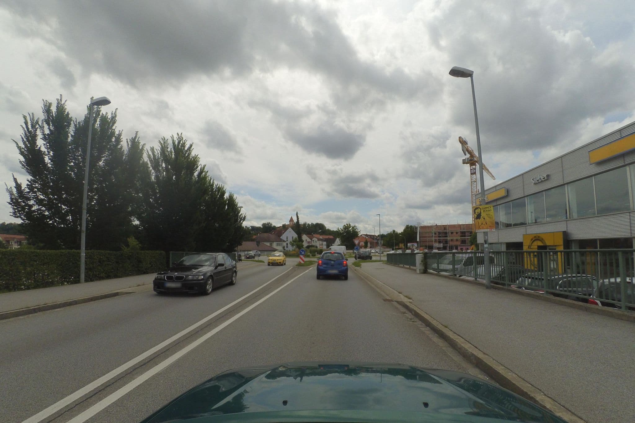 Street view near Othello, Dingolfing — © wegatest (CC BY-SA · Mapillary)