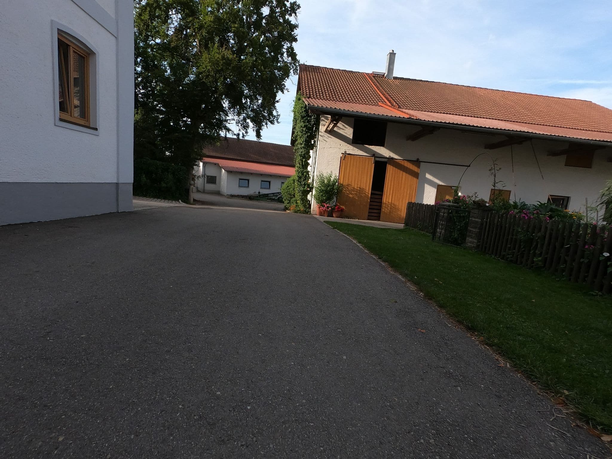 Street view near Scharl Josef, Lengdorf — © tutnix (CC BY-SA · Mapillary)