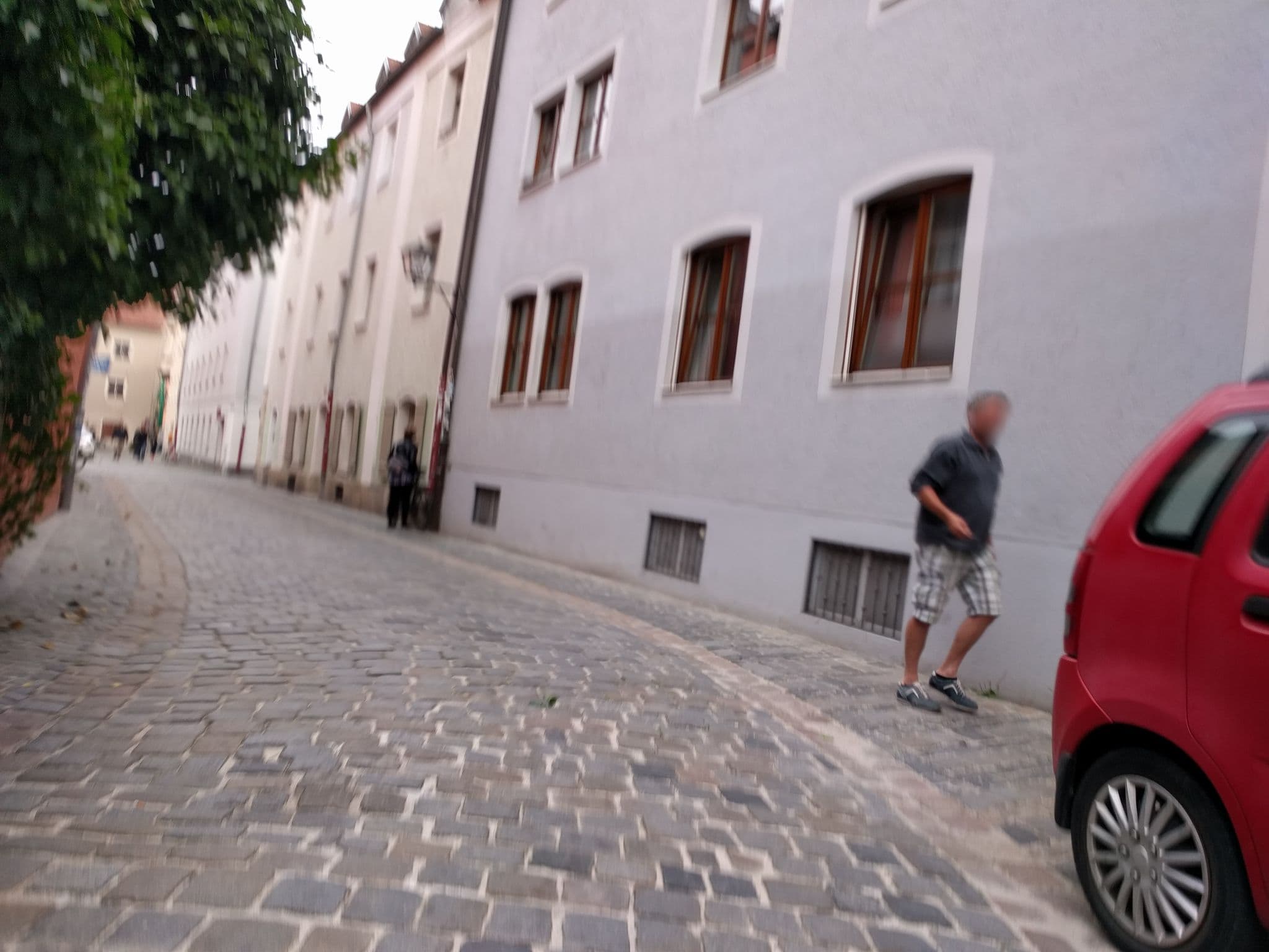 Street view near Apartments Altstadtflair, Regensburg — © tbeckler (CC BY-SA · Mapillary)