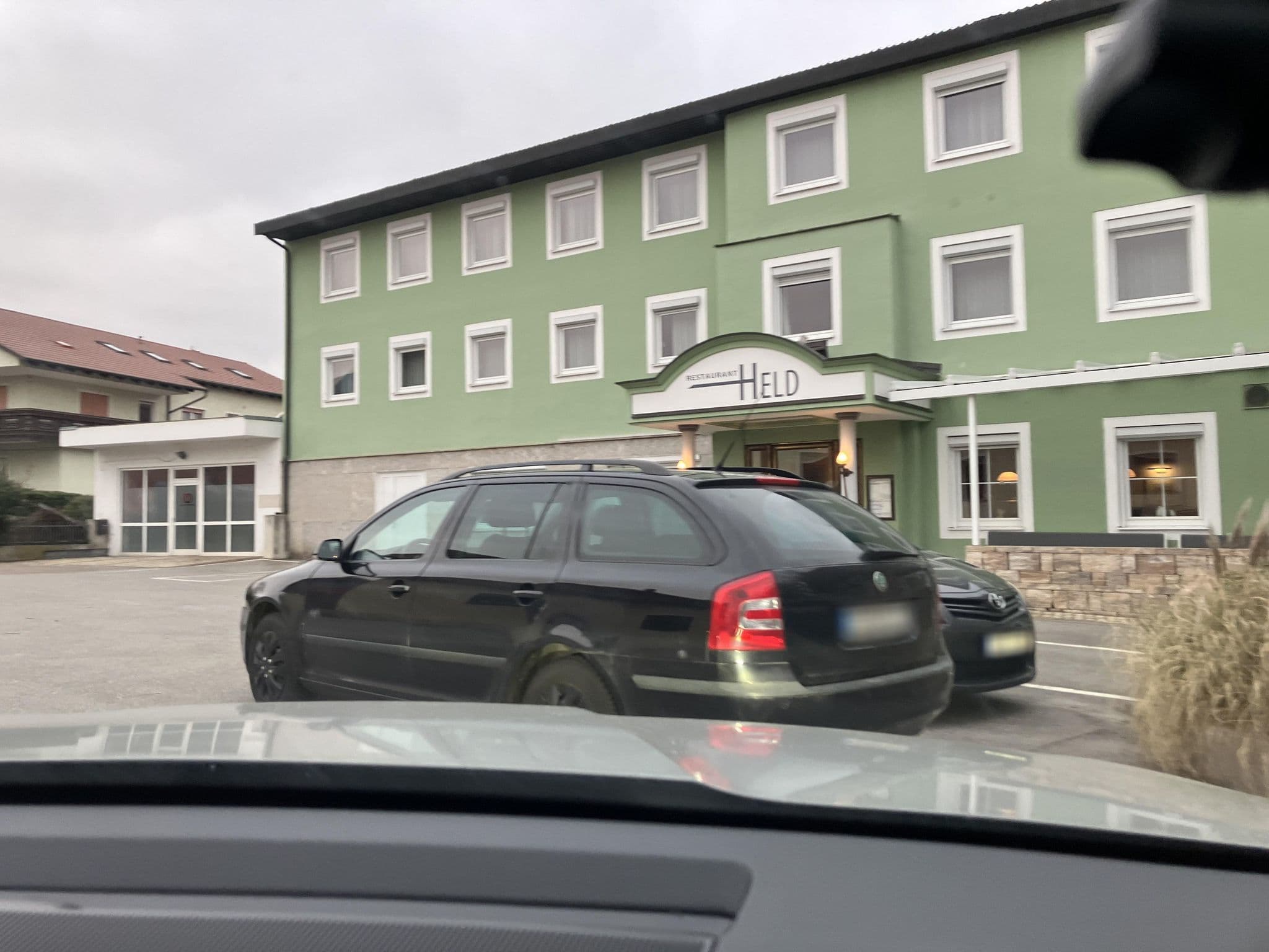 Street view near Hotel & Gasthof Richard Held Regensburg, Tegernheim — © SuedOstLink (CC BY-SA · Mapillary)
