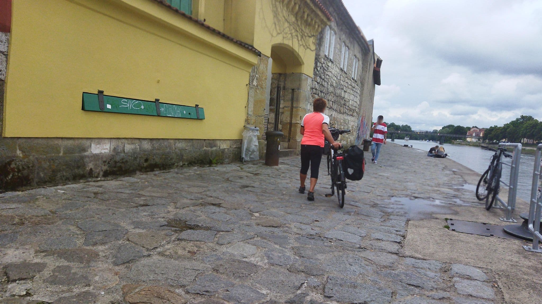 Street view near Hotel David An Der Donau, Regensburg — © changchun1 (CC BY-SA · Mapillary)