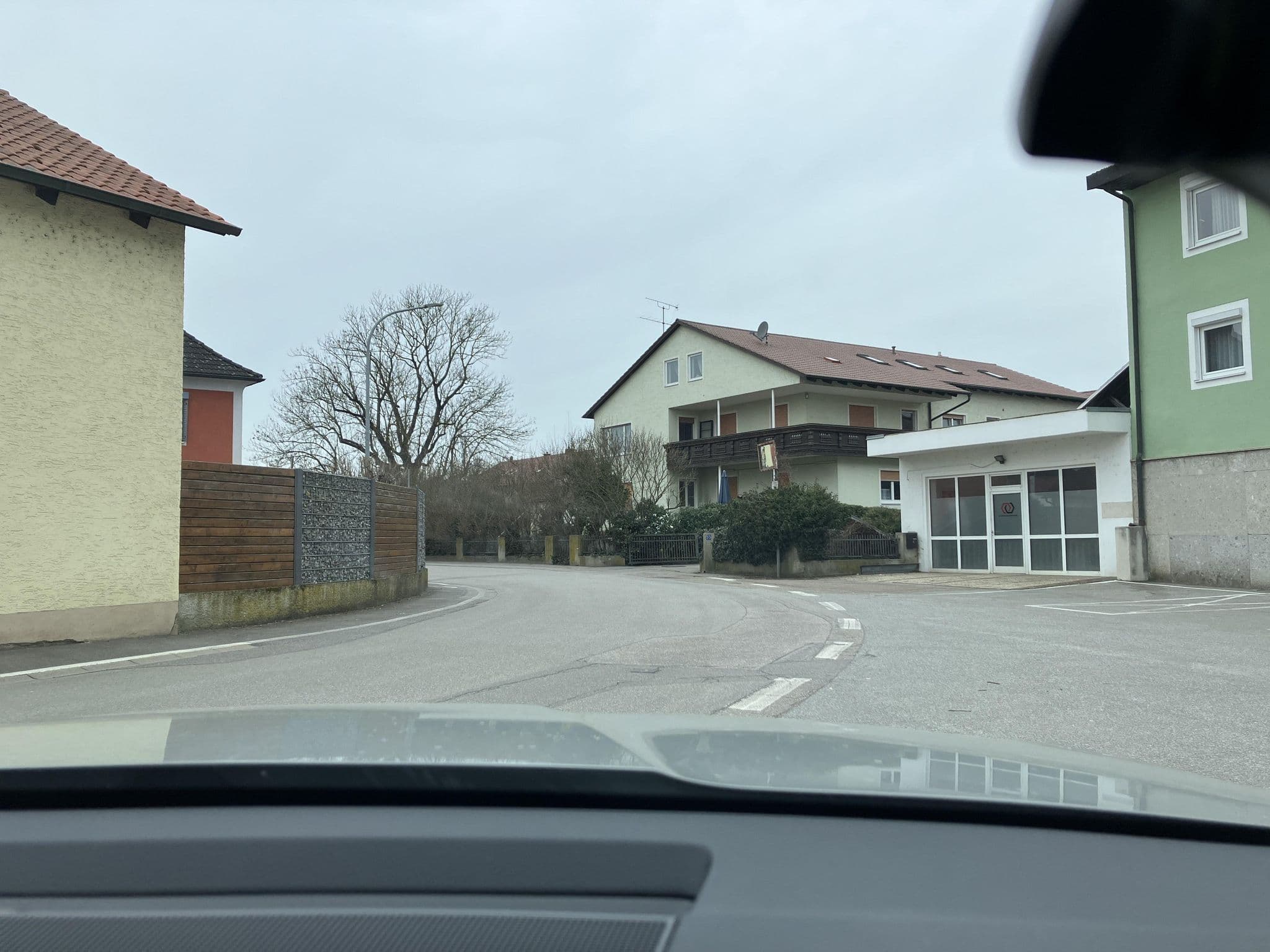 Street view near Hotel Held OHG, Tegernheim — © SuedOstLink (CC BY-SA · Mapillary)