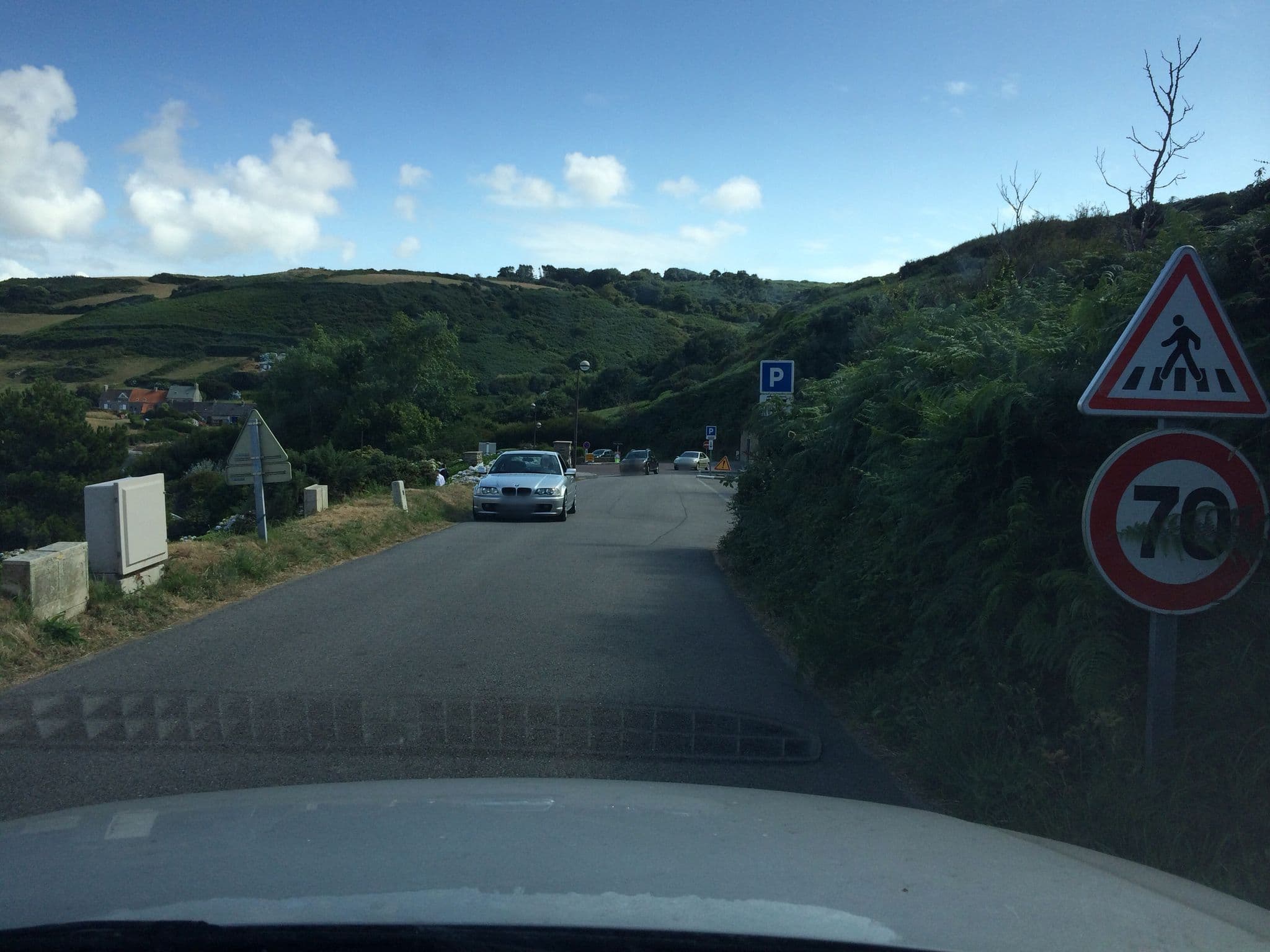 Street view near L'Erguillère, Beaumont-Hague — © cquest (CC BY-SA · Mapillary)