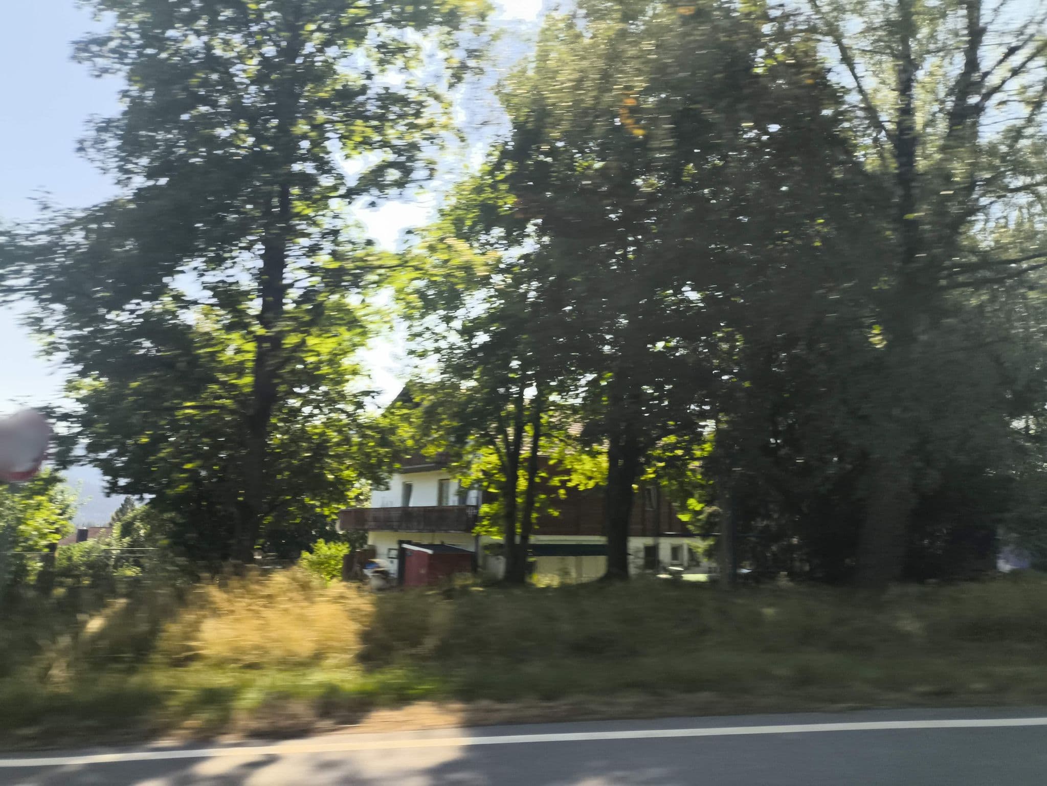 Street view near Gasthof Pension Lohberger Hof, Lohberg — © ygramul (CC BY-SA · Mapillary)