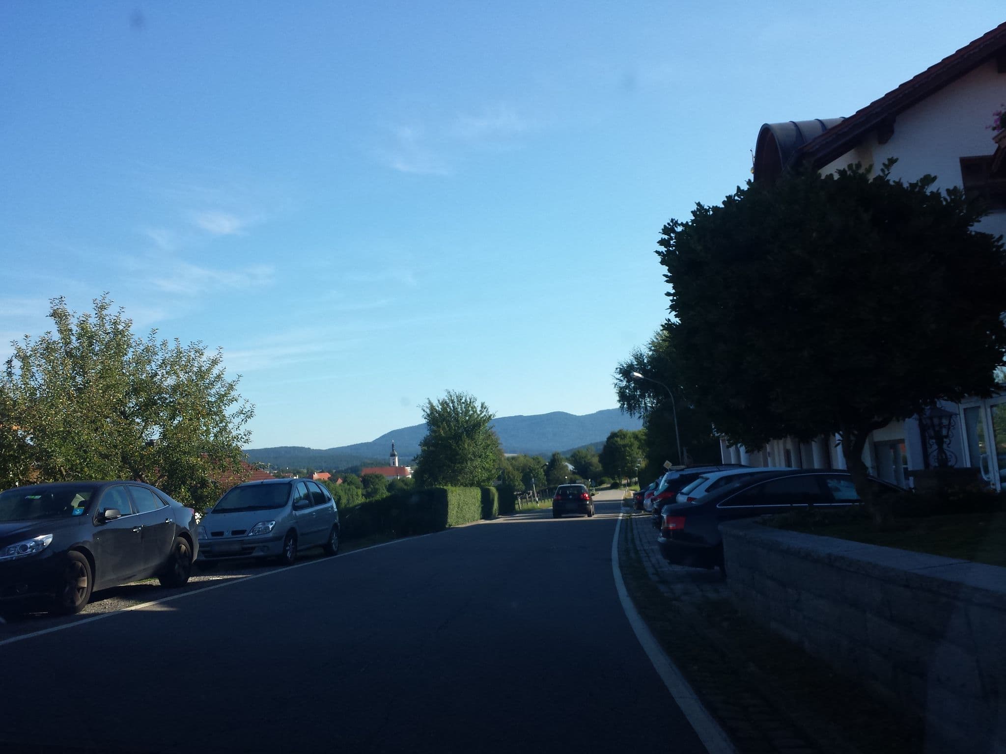 Street view near Gästehaus Am Ludwigsberg, Kötzting — © renade (CC BY-SA · Mapillary)