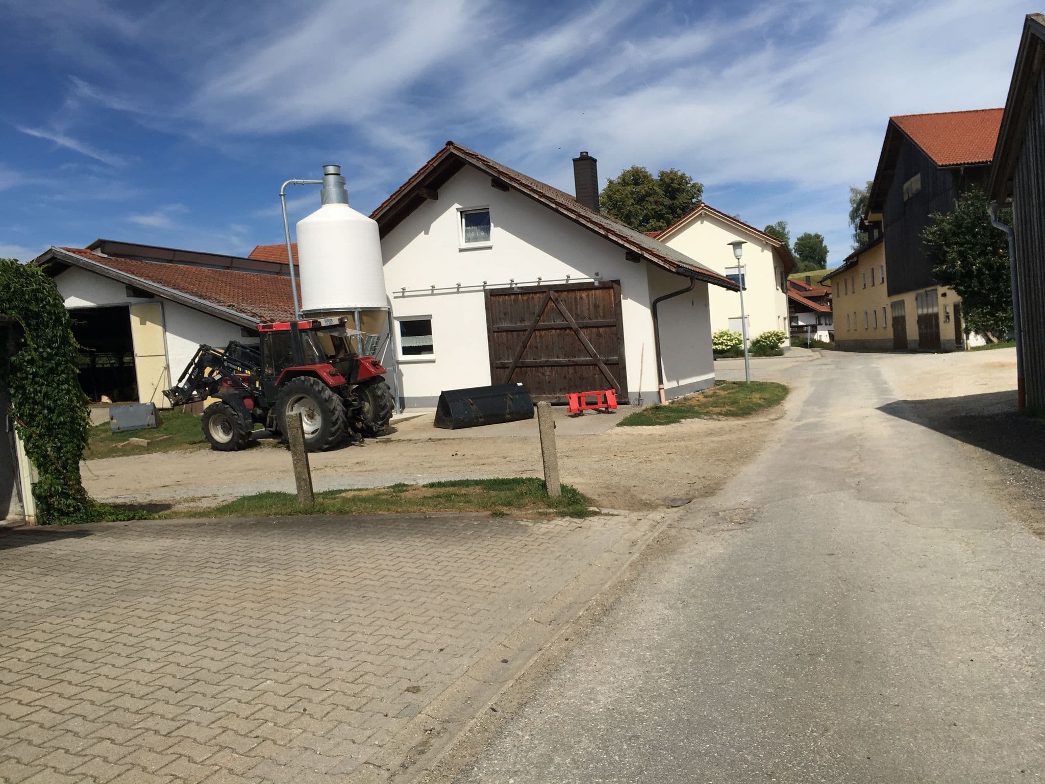 Street view near Wenzelhof, Zwiesel — © heilbron (CC BY-SA · Mapillary)