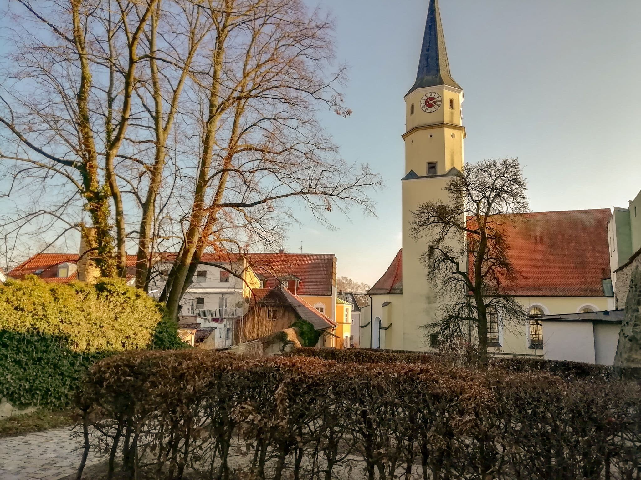 Street view near Hotel Randsbergerhof, Cham — © ryhk (CC BY-SA · Mapillary)