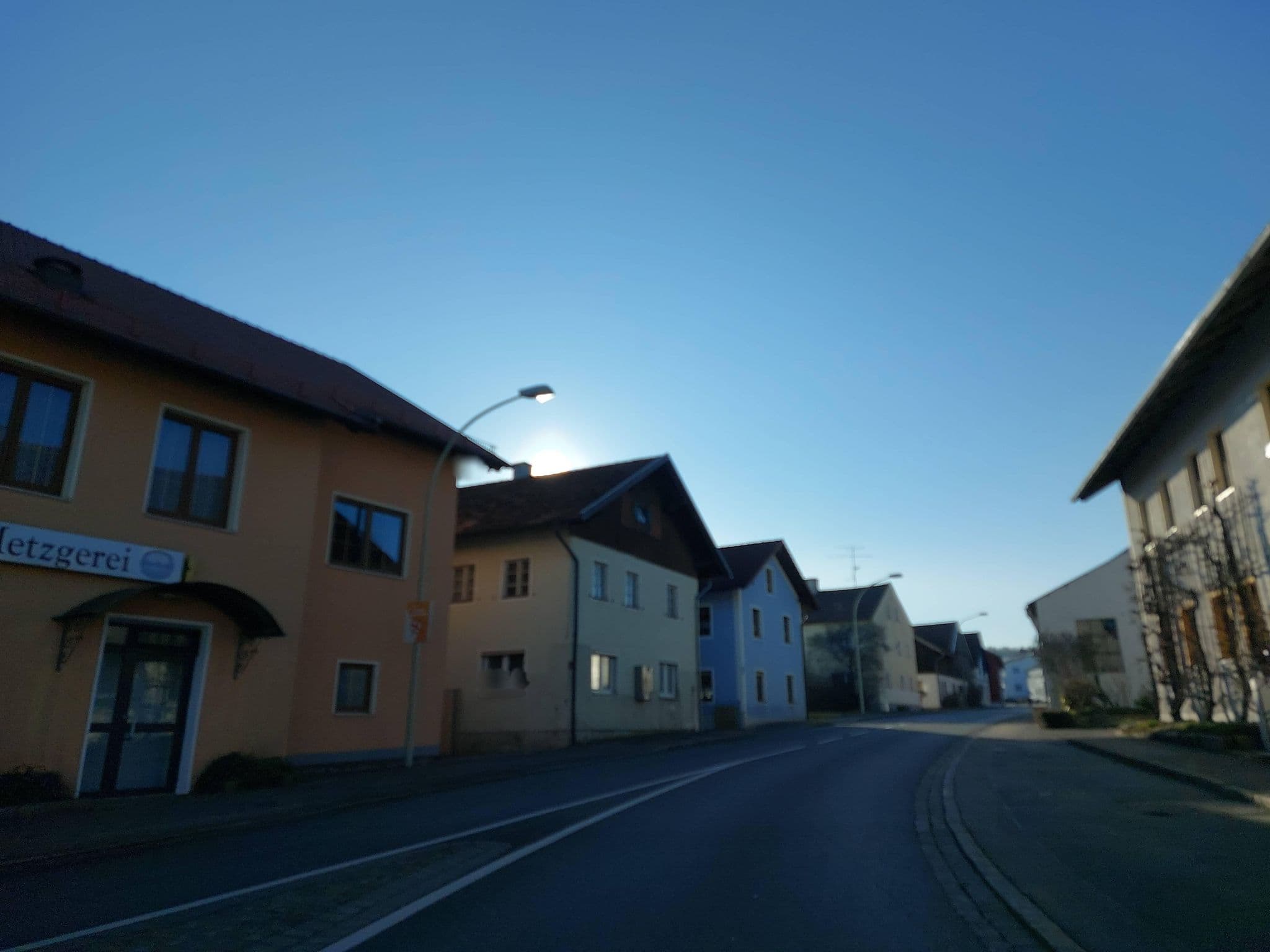 Street view near Gasthof - Metzgerei, Michelsneukirchen — © 5rmft (CC BY-SA · Mapillary)