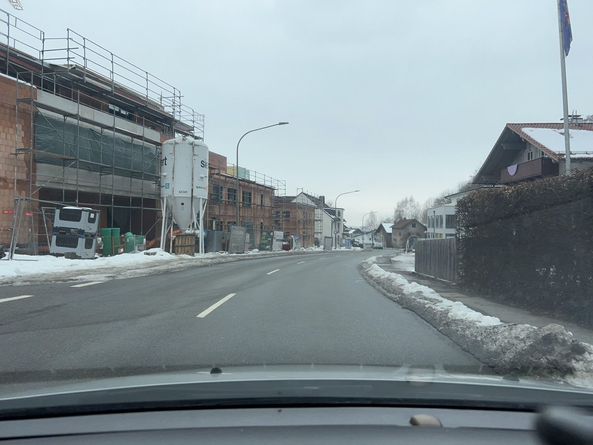 Street view near Pension Müller, Deggendorf — © chicc0 (CC BY-SA · Mapillary)