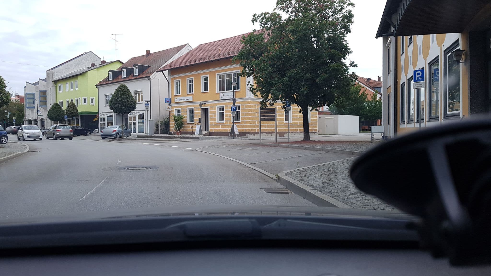 Street view near Riermeier Johann Pension Café, Pocking — © peppone84 (CC BY-SA · Mapillary)