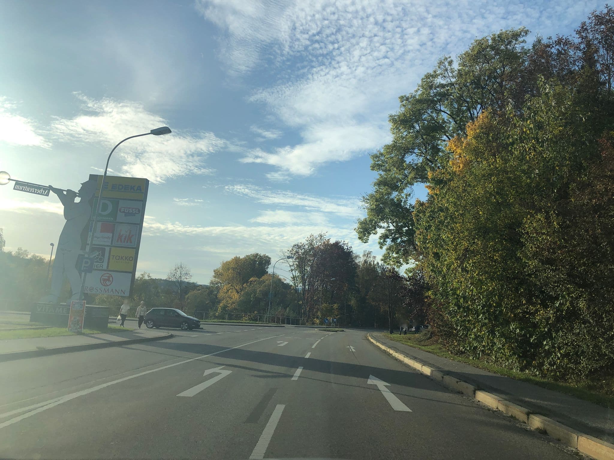 Street view near Gästehaus Brunner, Zwiesel — © chuck (CC BY-SA · Mapillary)