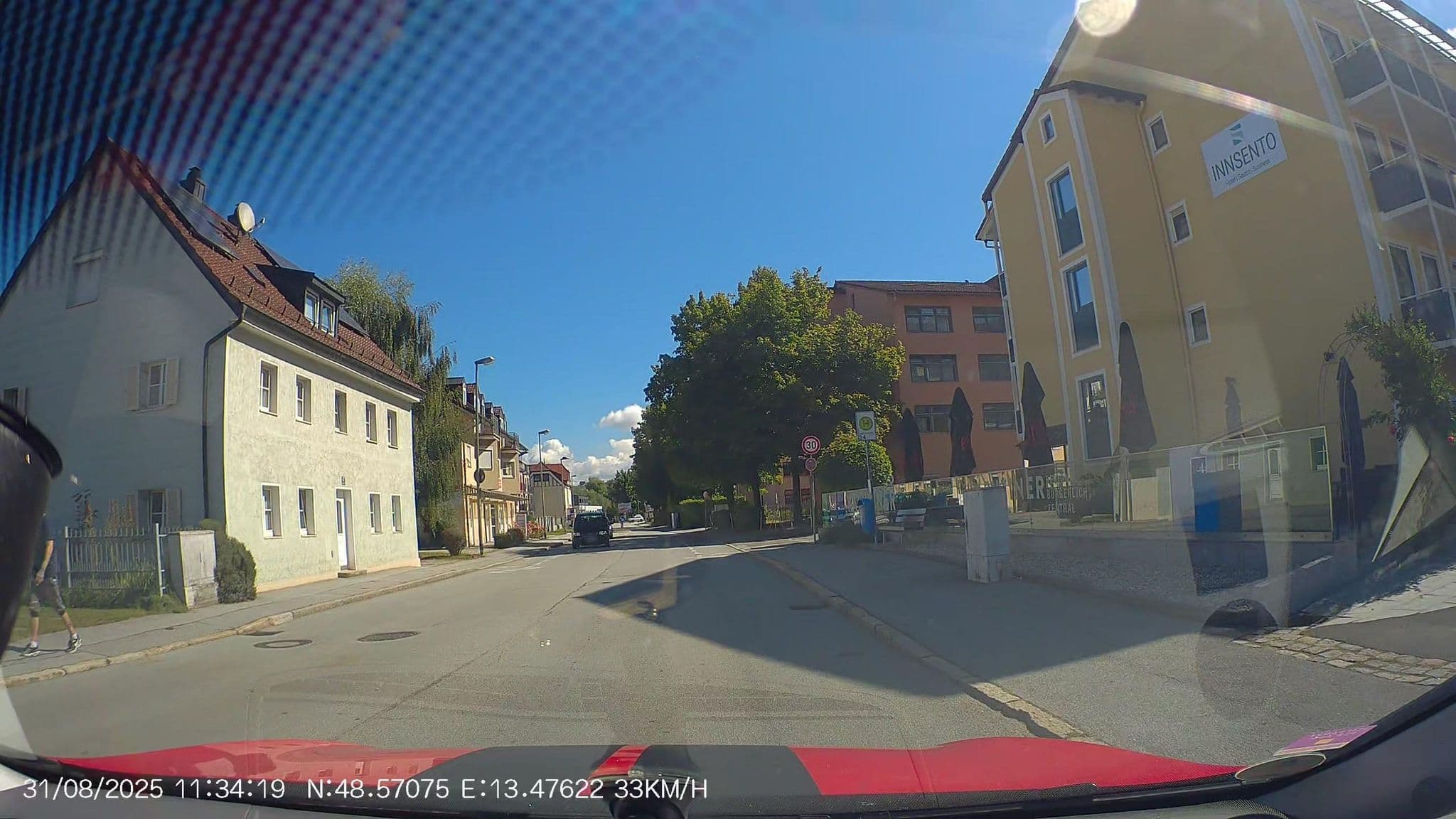 Street view near Hotel INNSENTO, Passau — © AR88 (CC BY-SA · Mapillary)