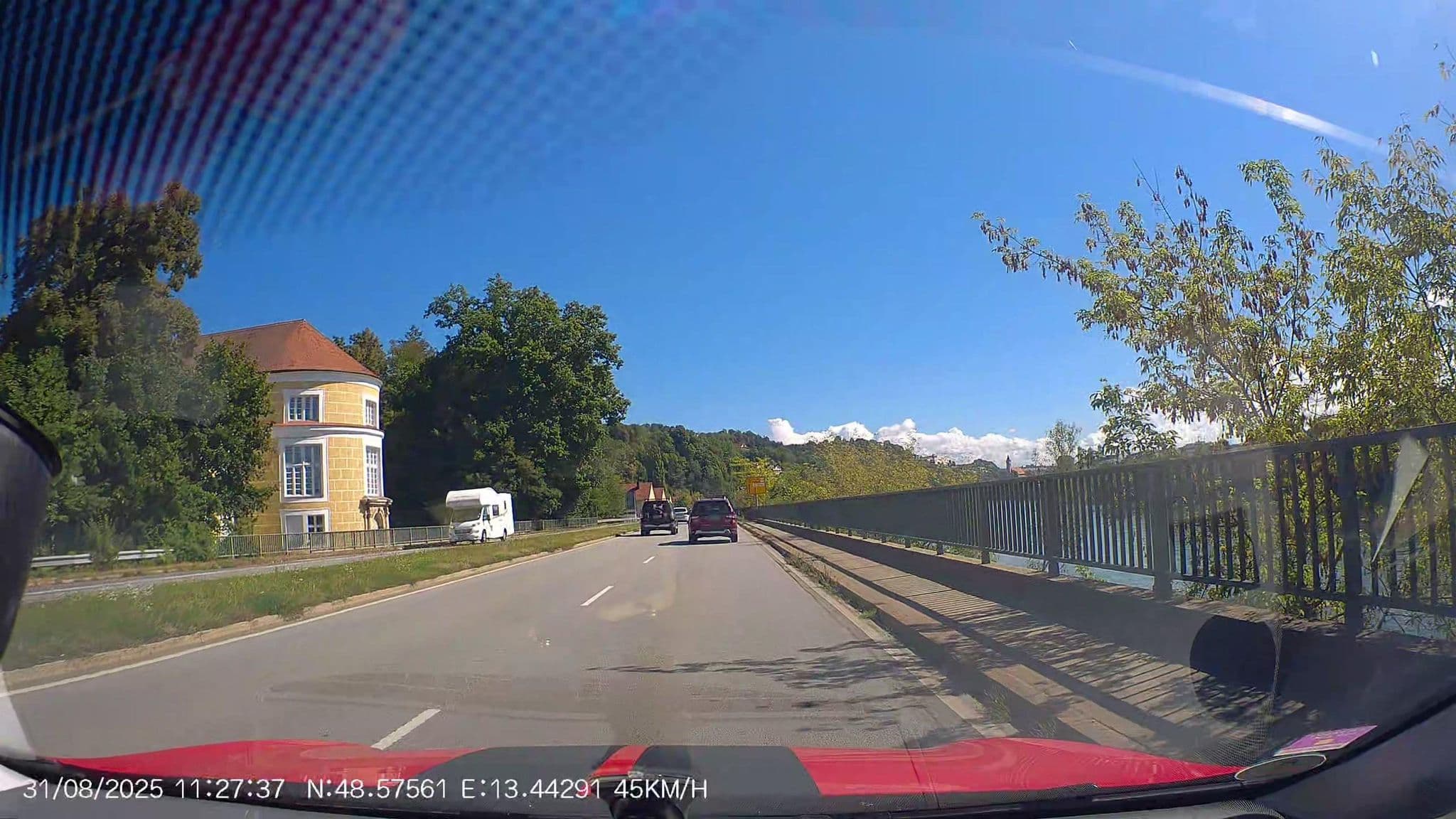 Street view near Pension Mandl, Passau — © AR88 (CC BY-SA · Mapillary)