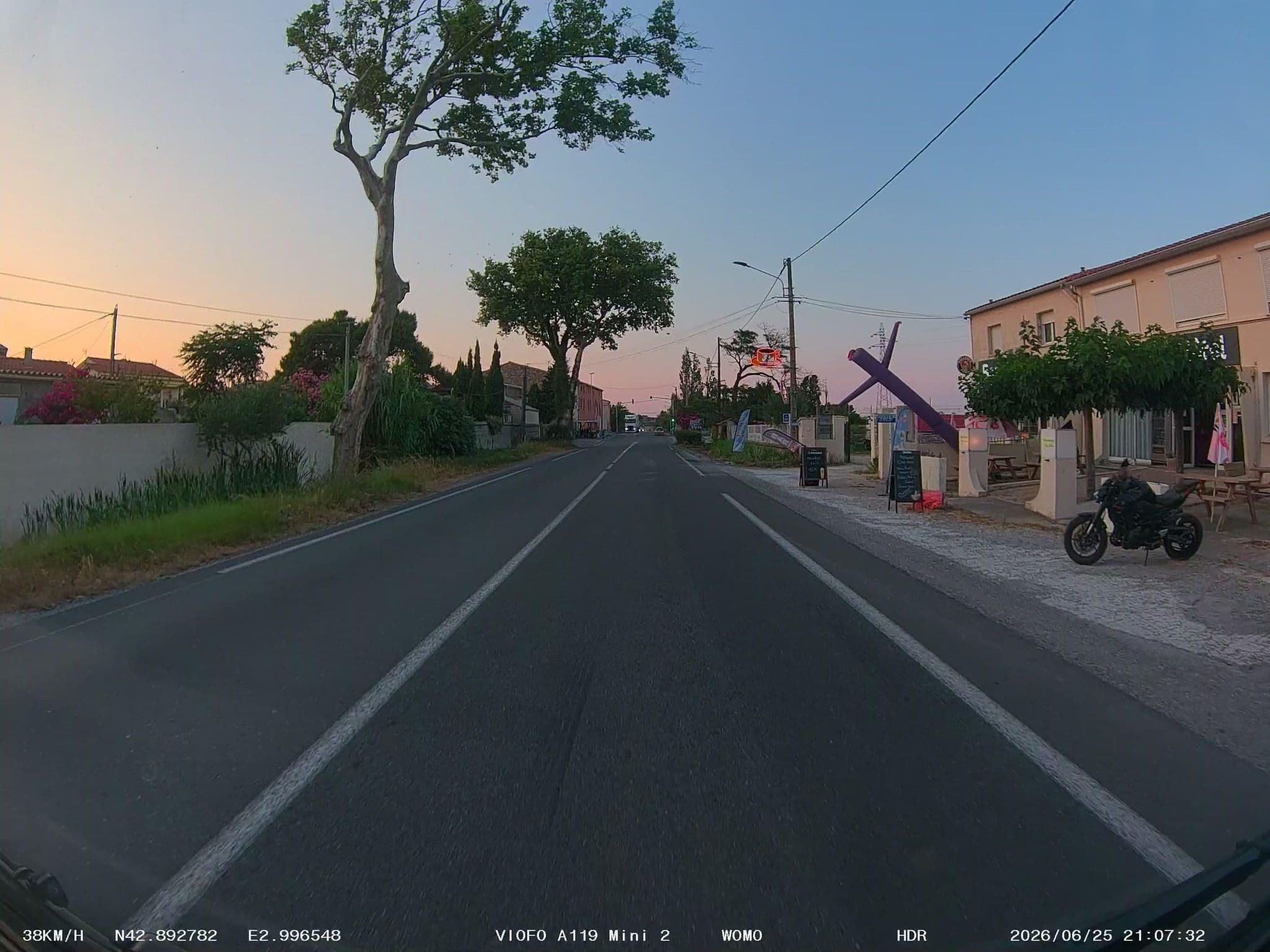 Street view near L'Aragon, Leucate — © soulcover (CC BY-SA · Mapillary)