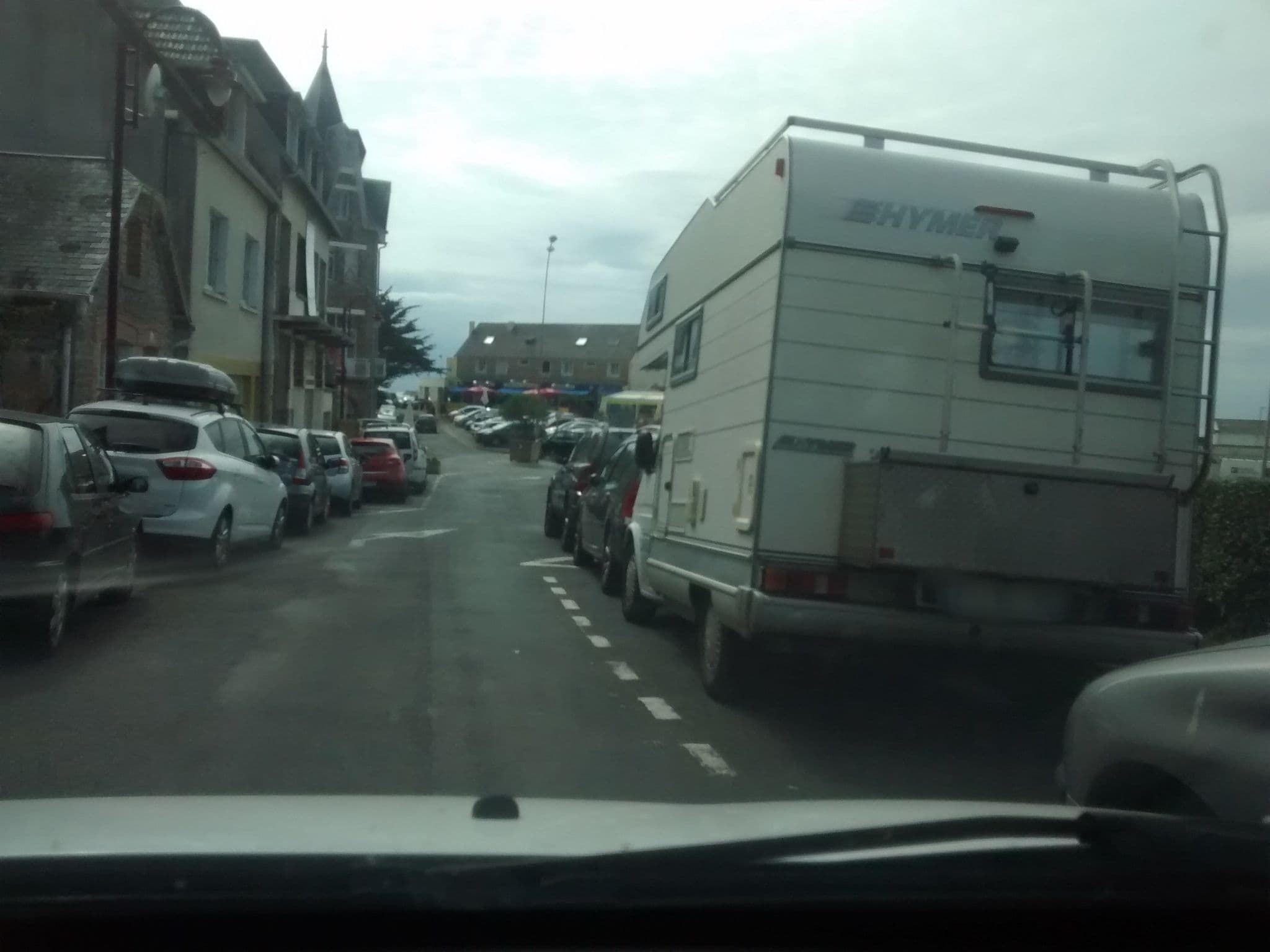 Street view near Aire de Carolles, Jullouville — © mgageo (CC BY-SA · Mapillary)
