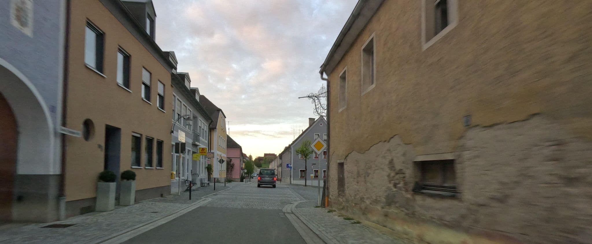 Street view near Gasthof Rita Gillitzer, Schwarzhofen — © rnissl (CC BY-SA · Mapillary)