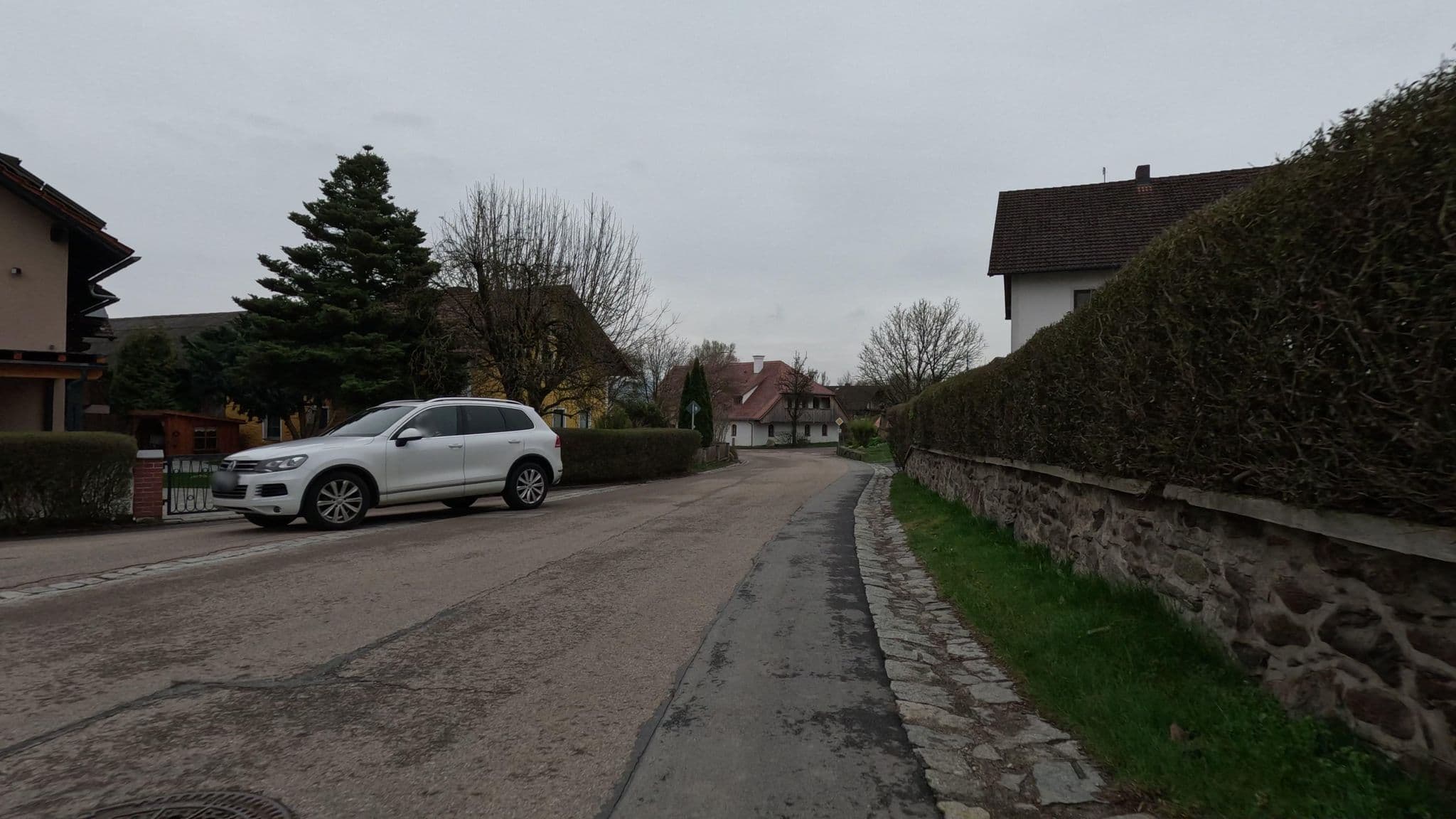 Street view near Lechner Ferienwohnungen, Treffelstein — © rnissl (CC BY-SA · Mapillary)