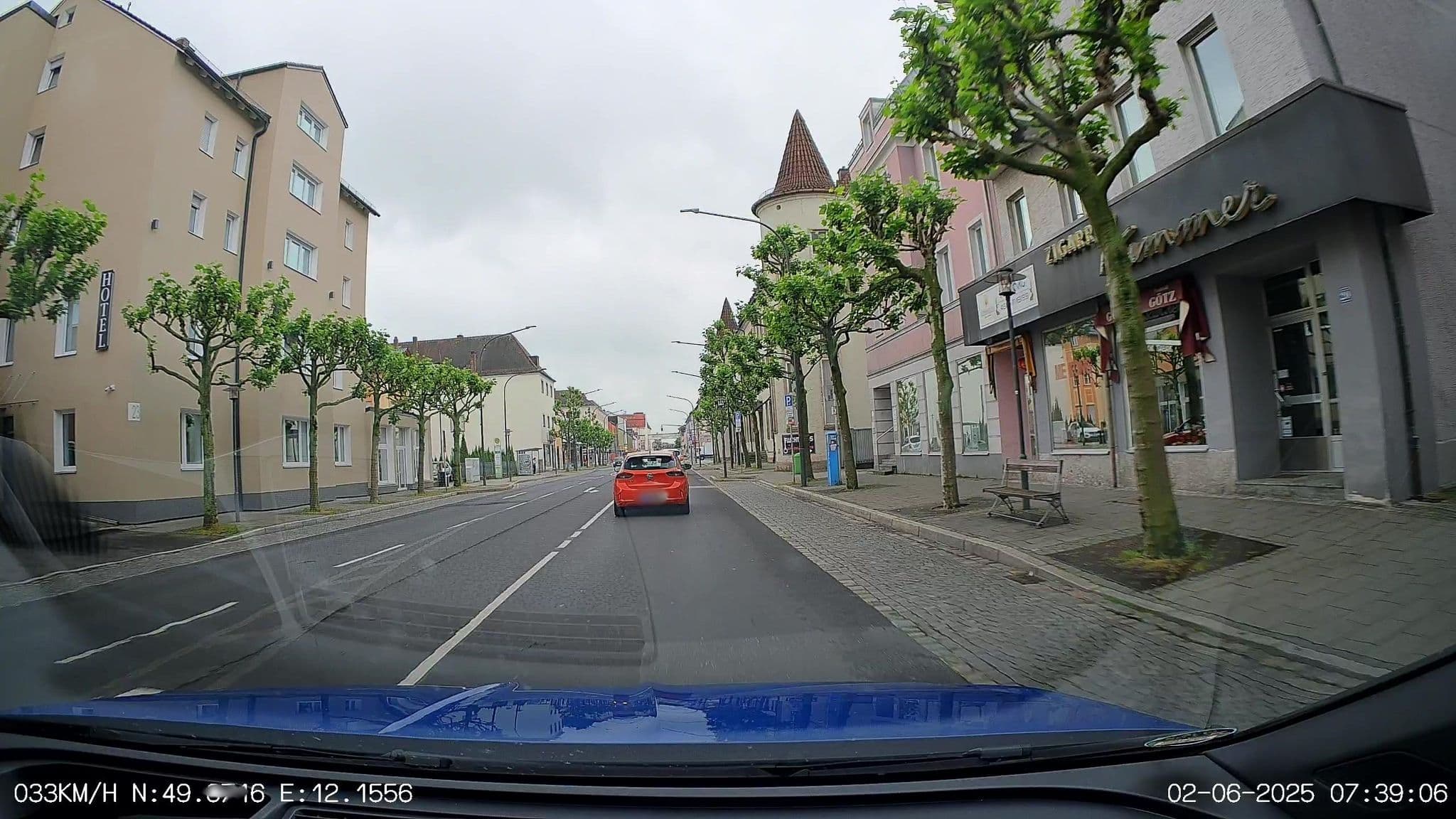 Street view near Restaurant El Caribe, Weiden — © SandStorm (CC BY-SA · Mapillary)