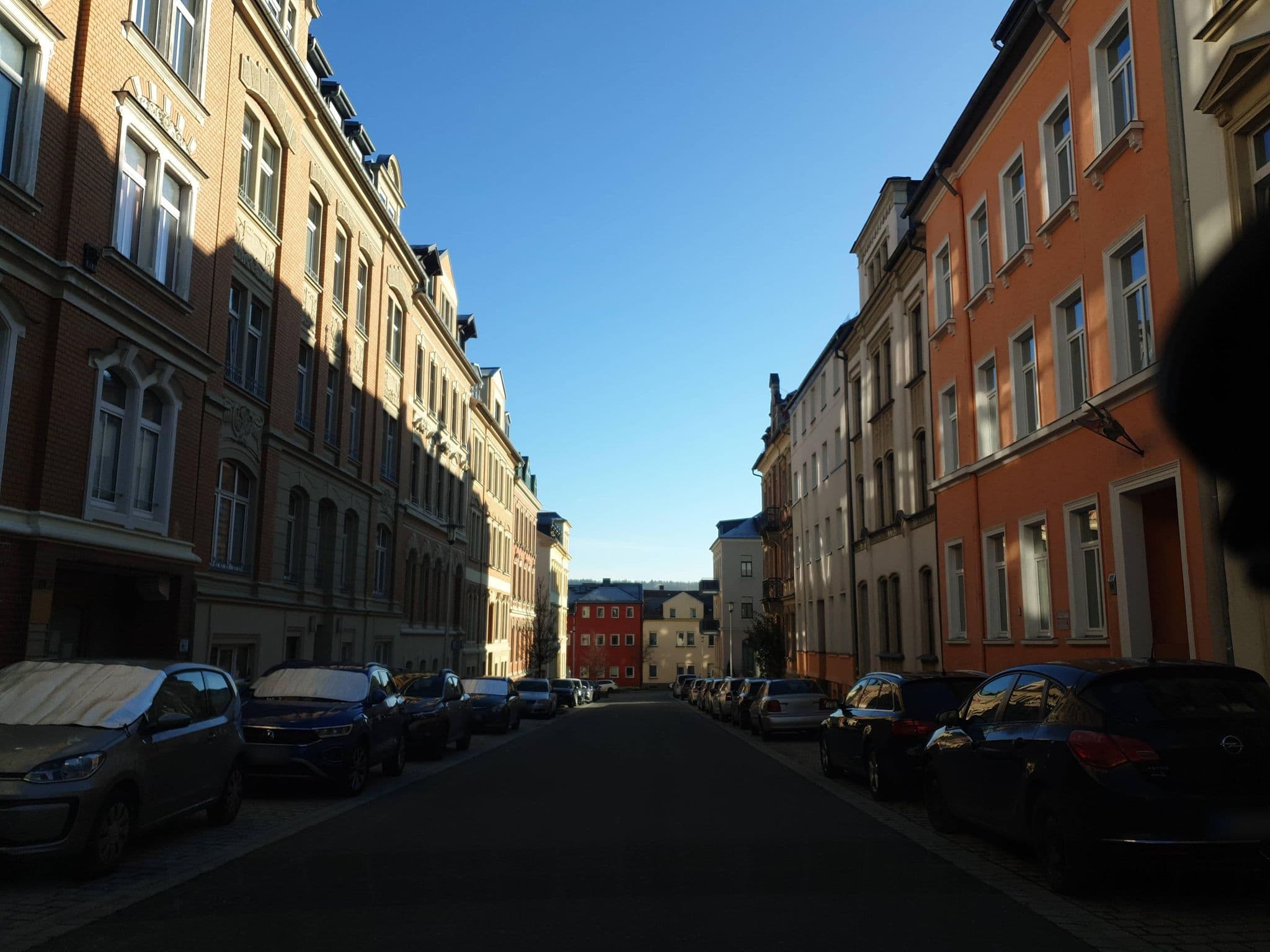 Street view near Ferienwohnungen Sinkule, Plauen — © canislupus (CC BY-SA · Mapillary)