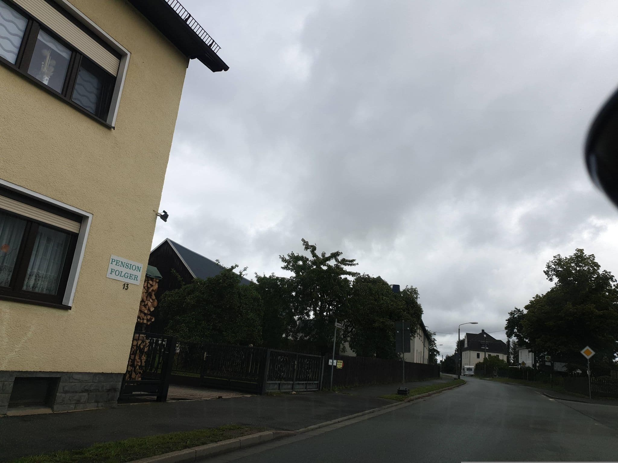 Street view near Café Syrau, Syrau — © canislupus (CC BY-SA · Mapillary)