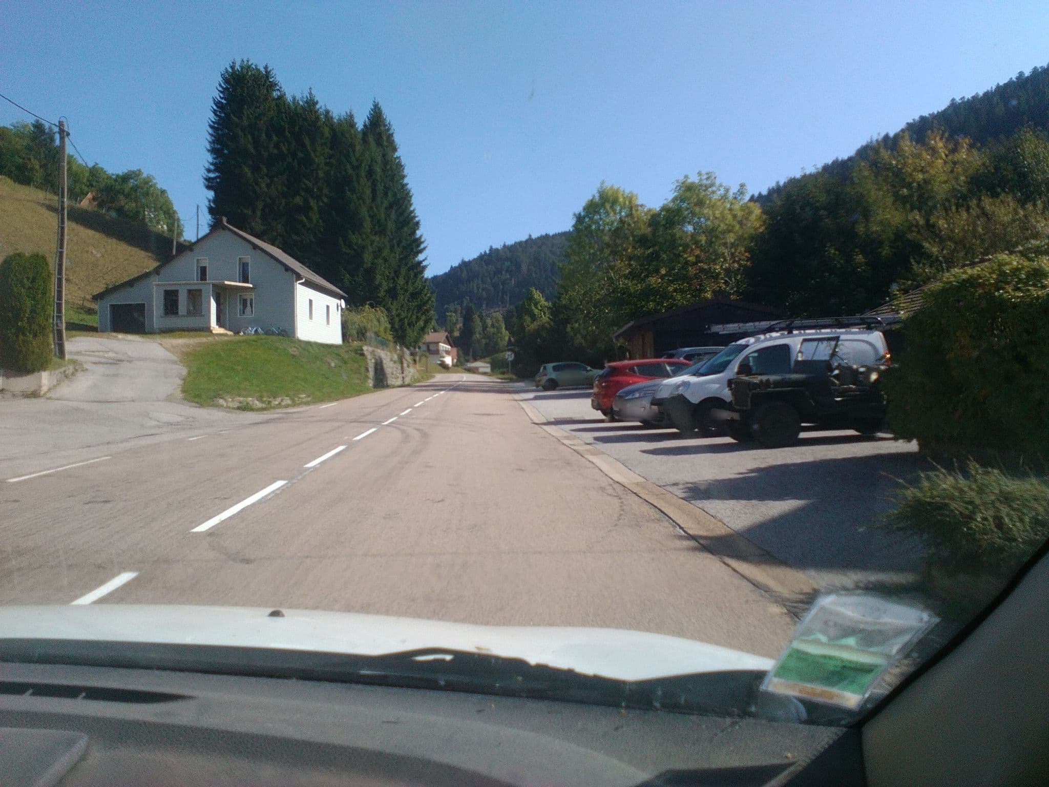 Street view near Le Rouge Feigne, La Bresse — © blap (CC BY-SA · Mapillary)