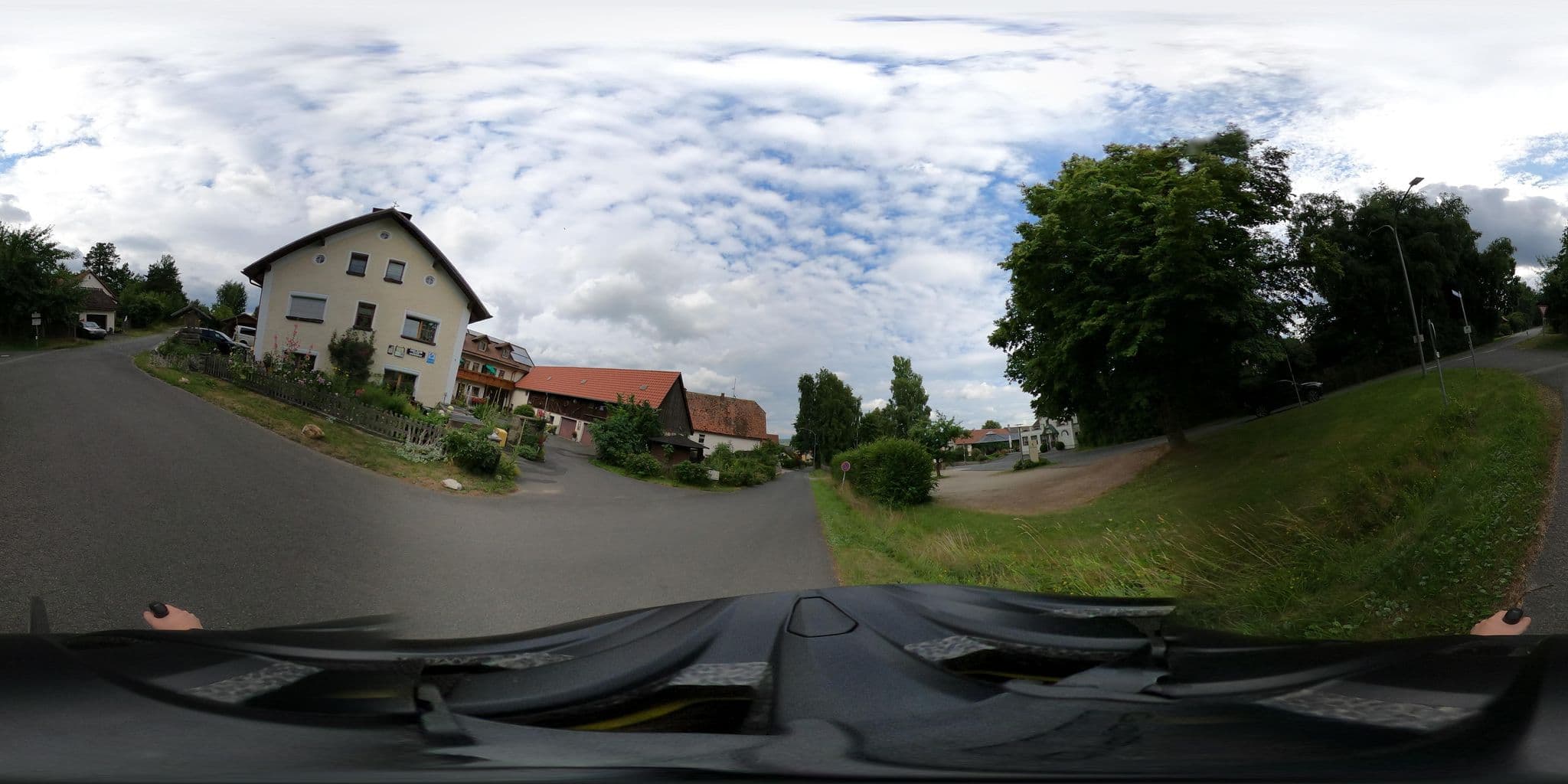 Street view near Rosalinde Wegmann, Waldershof — © kopra (CC BY-SA · Mapillary)