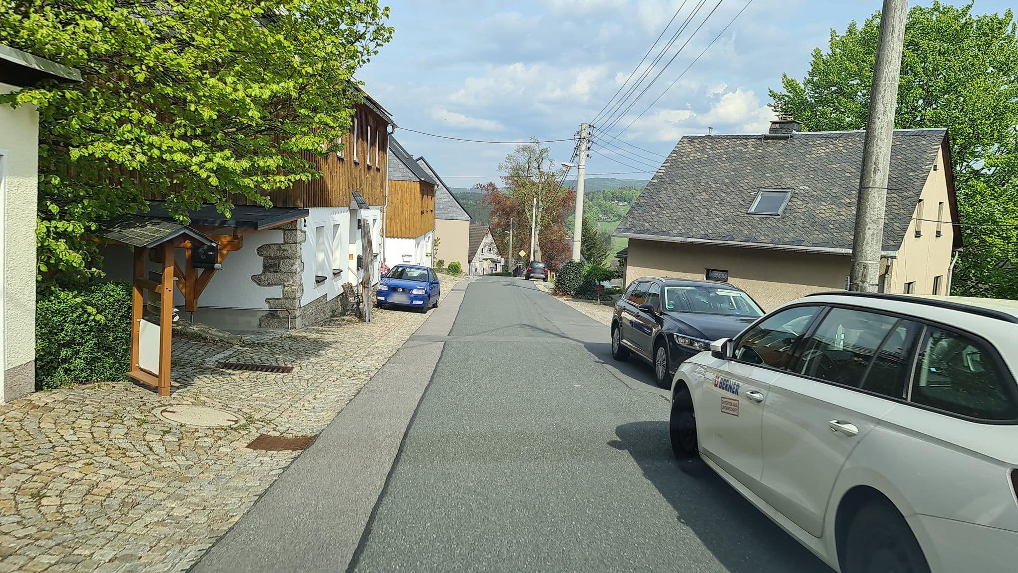 Street view near Ferienwohnung Paul, Schwarzenberg — © canislupus (CC BY-SA · Mapillary)