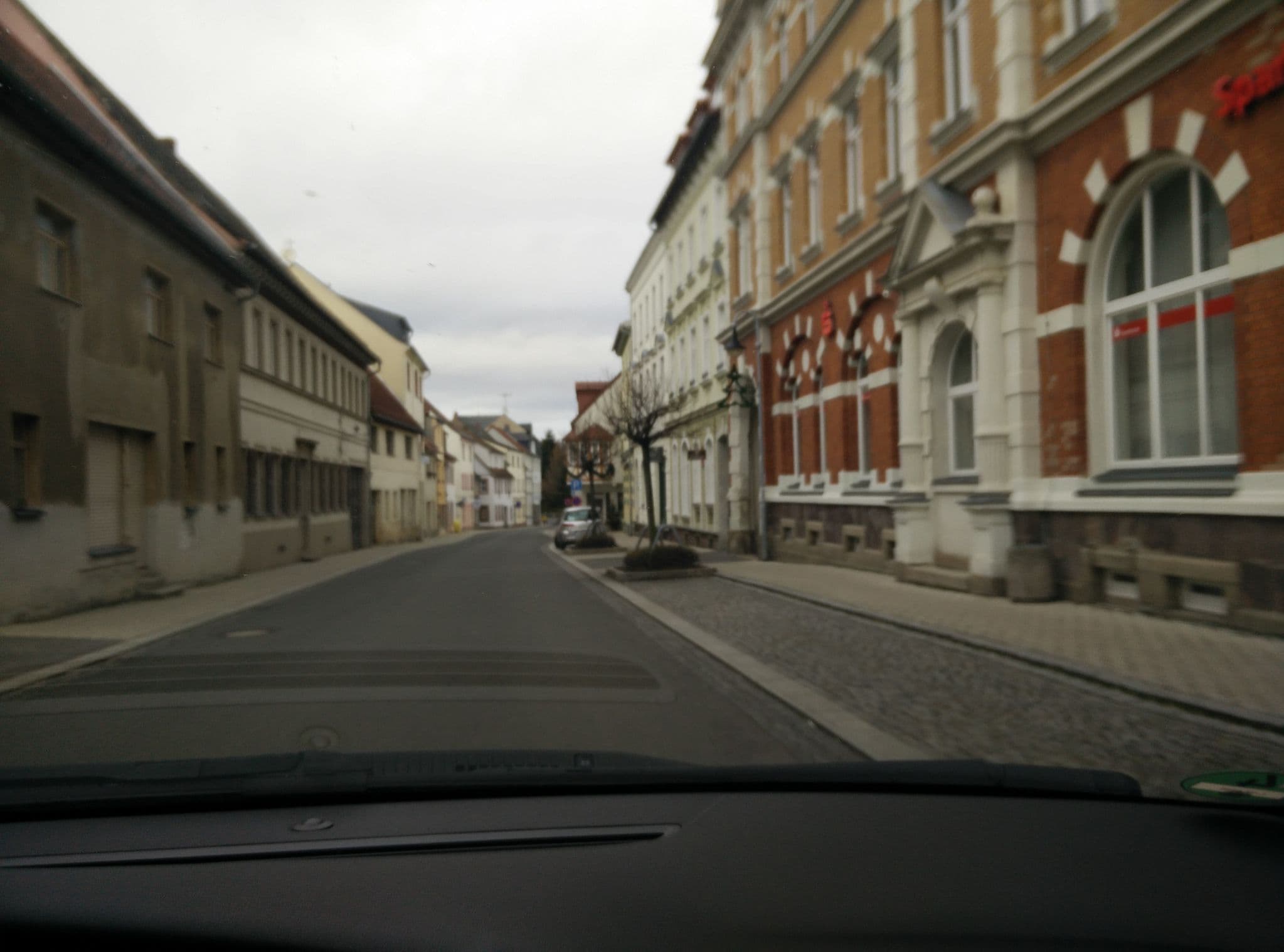 Street view near Hotel Zur Post, Frohburg — © shogun (CC BY-SA · Mapillary)