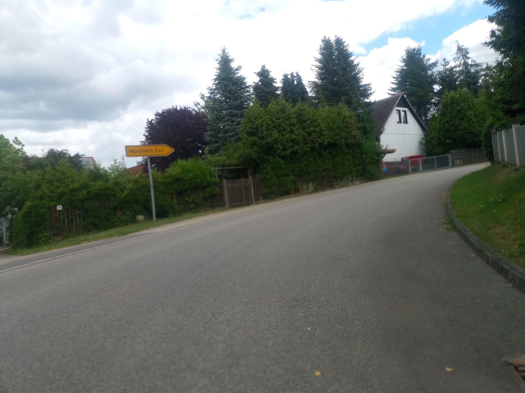 Street view near Pension Kretschmar, Kayna — © natura (CC BY-SA · Mapillary)