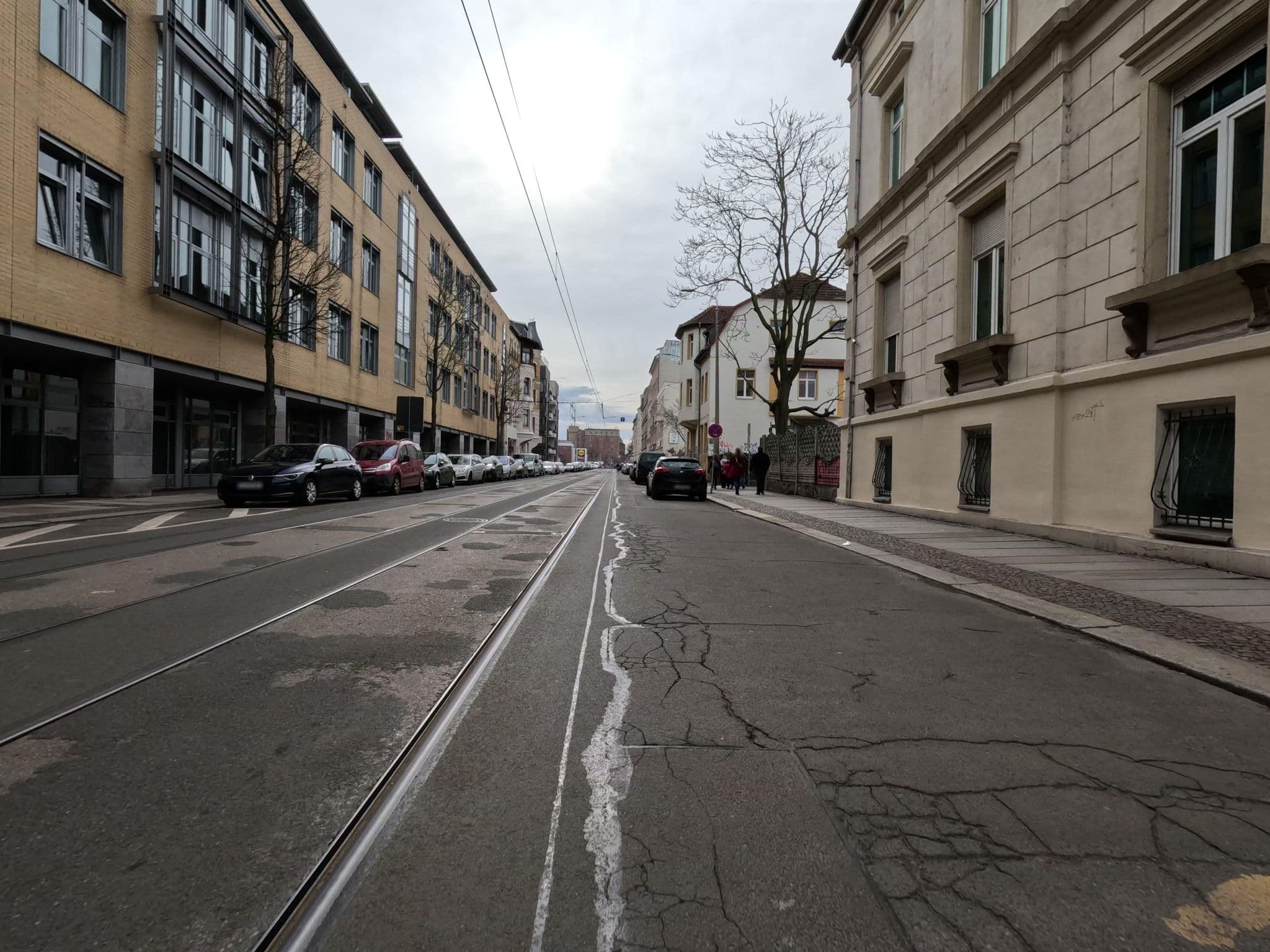 Street view near Telekom Training Tagungshotel Leipzig, Kleinzschocher — © kopra (CC BY-SA · Mapillary)