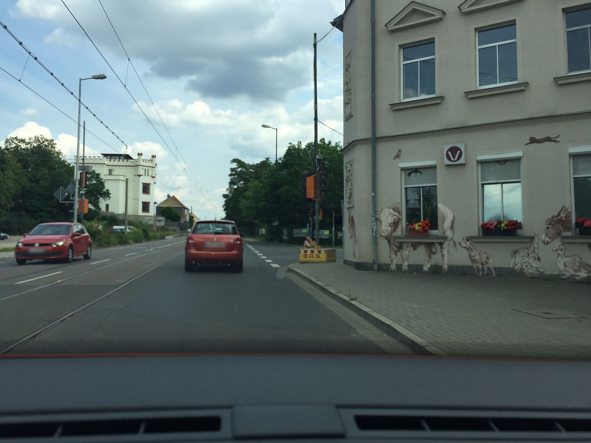 Street view near Hotel Laval, Schkeuditz — © robertthieme (CC BY-SA · Mapillary)