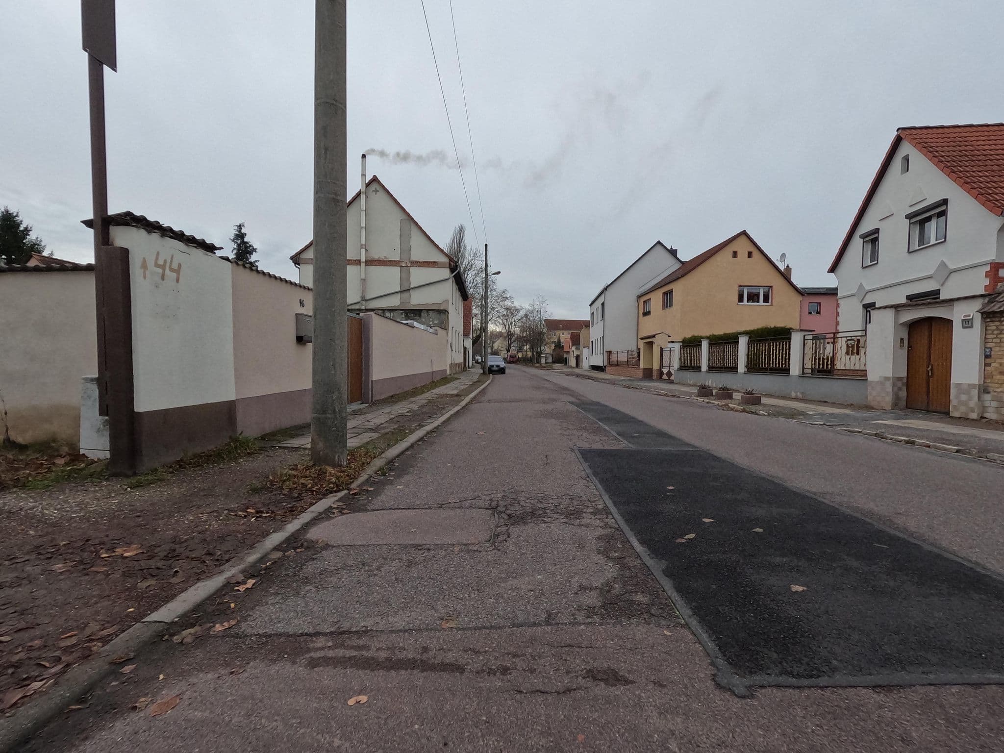Street view near KAHSA Apartments, Dölbau — © natebus (CC BY-SA · Mapillary)