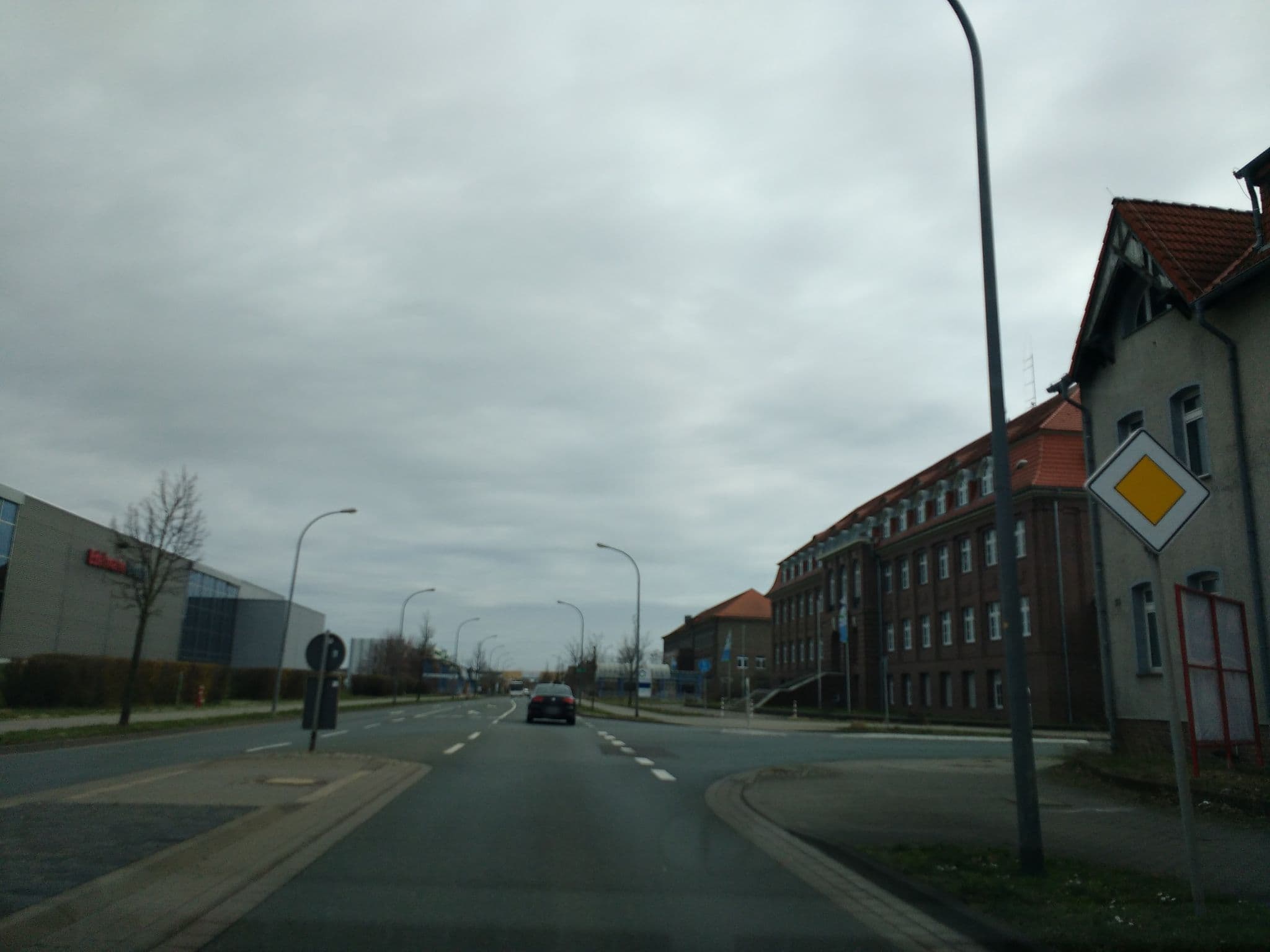Street view near Boardinghouse Villa am Park, Bitterfeld-Wolfen — © thetornado76 (CC BY-SA · Mapillary)