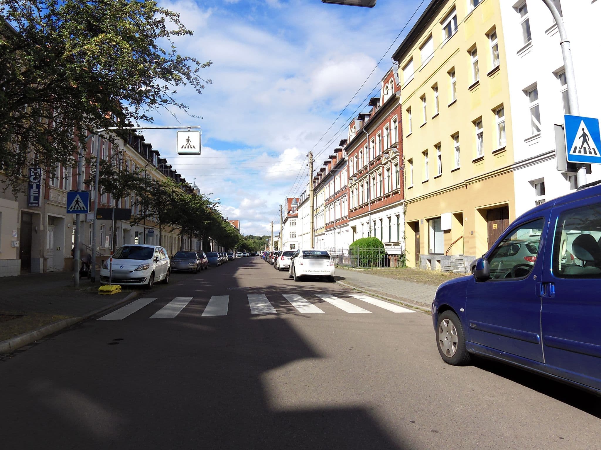 Street view near B-e, Kleinzschocher — © zoegglmeyr (CC BY-SA · Mapillary)