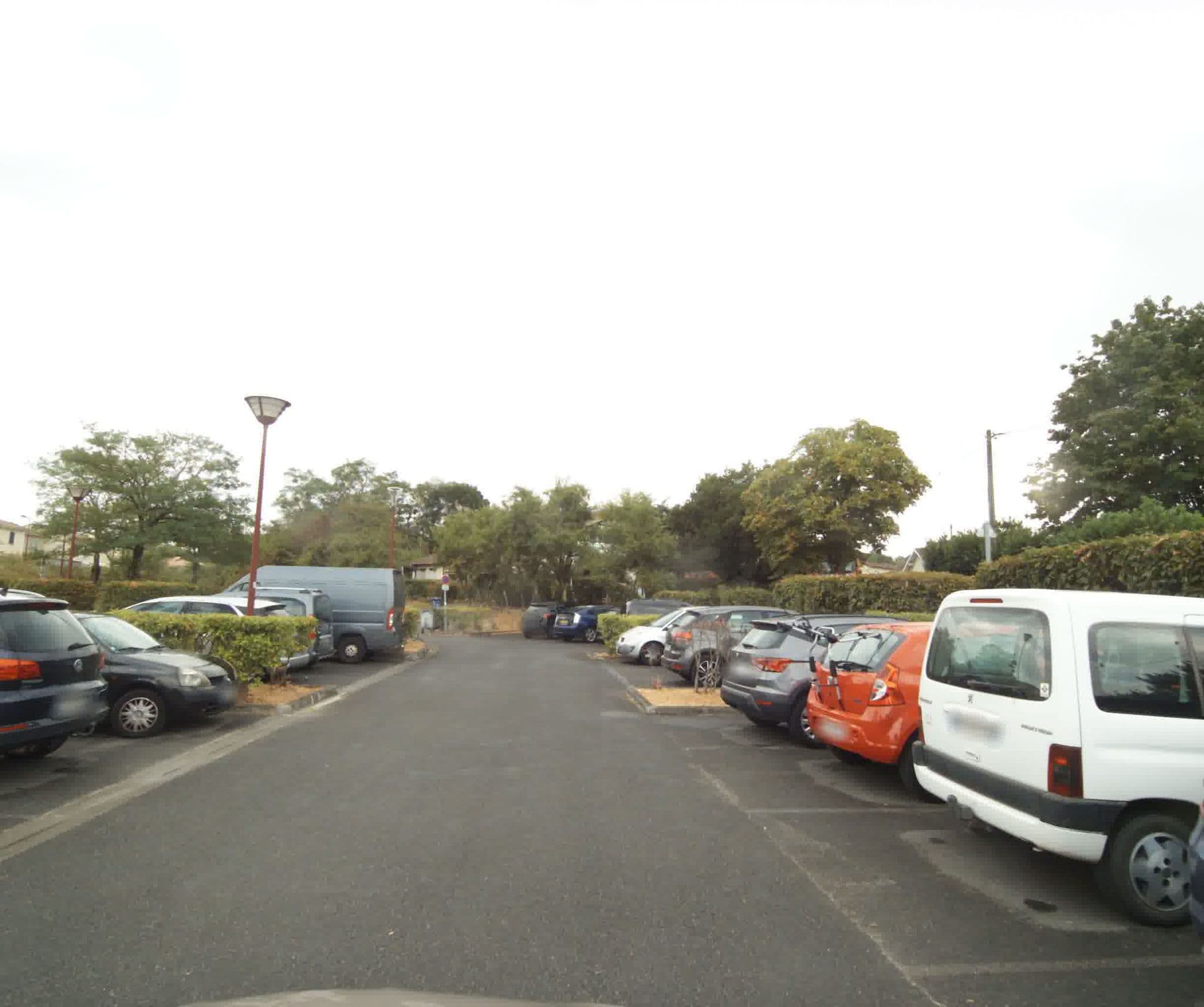 Street view near Aire de camping-cars de Créon, Créon — © sogefi (CC BY-SA · Mapillary)