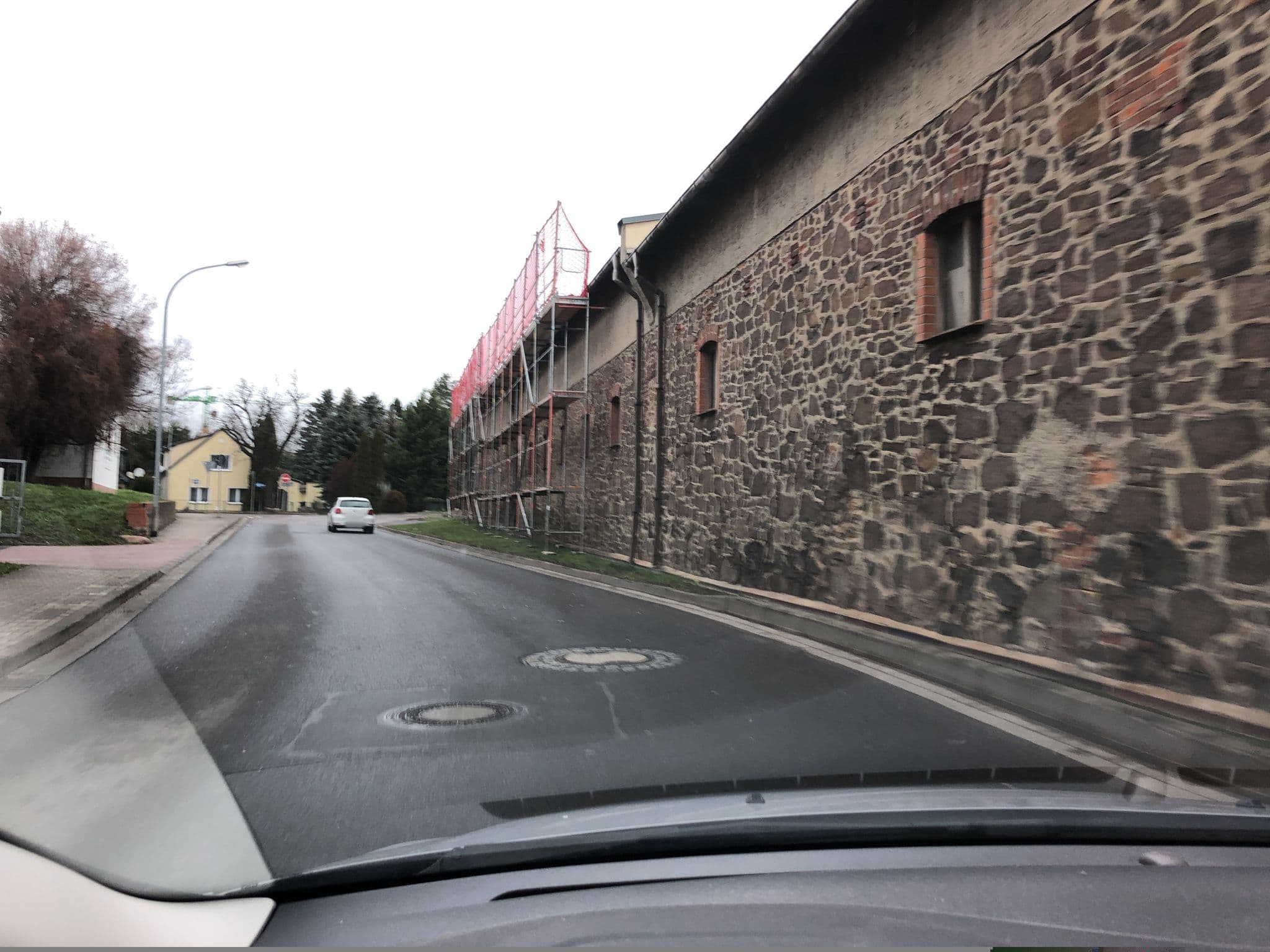 Street view near Wachauer Hotel-Betriebs GmbH, Markkleeberg — © bejotel (CC BY-SA · Mapillary)