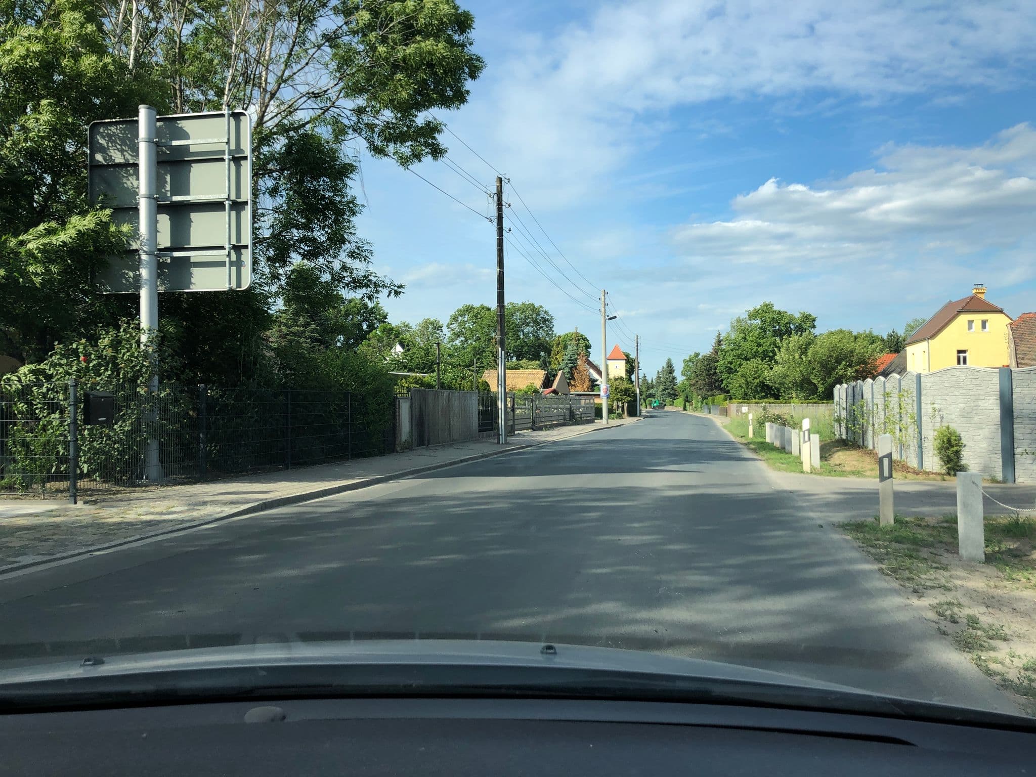 Street view near Ferienwohnung Leipzig- Hirschfeld Apartments, Borsdorf — © bejotel (CC BY-SA · Mapillary)
