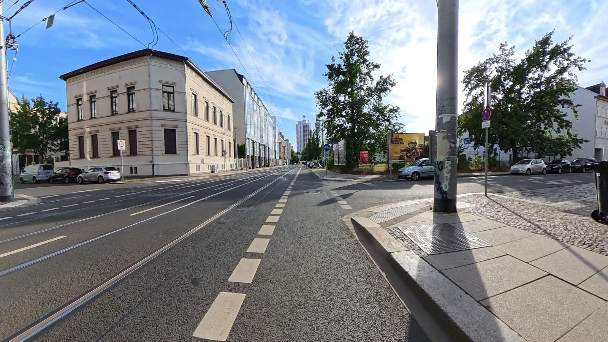 Street view near Hotel- und Gaststättenverband Regionalverband Leipzig e. V., Leipzig — © AR88 (CC BY-SA · Mapillary)