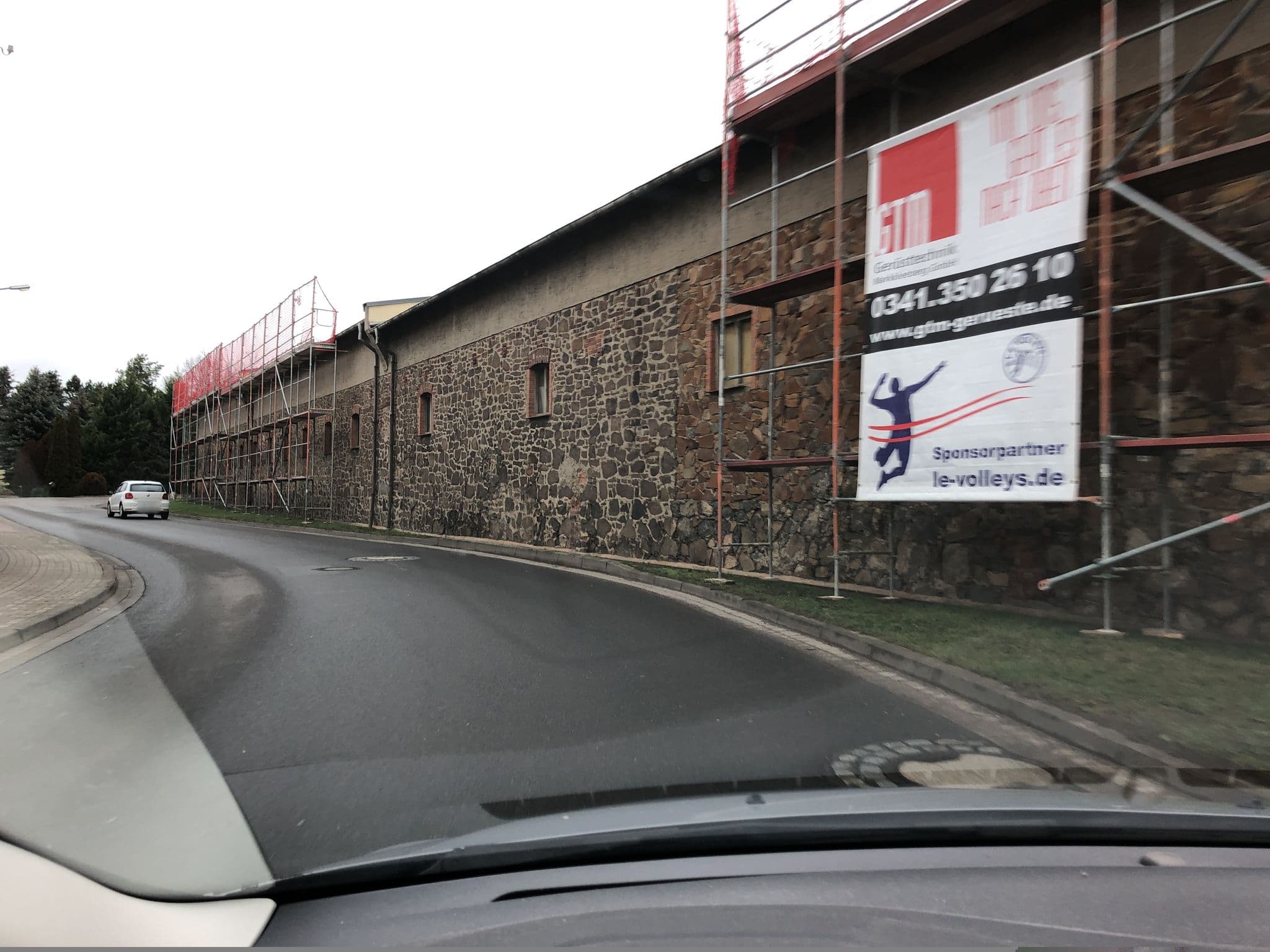 Street view near Wachauer Hotel Betriebs GmbH "Pension Völkerschlacht 1813", Markkleeberg — © bejotel (CC BY-SA · Mapillary)