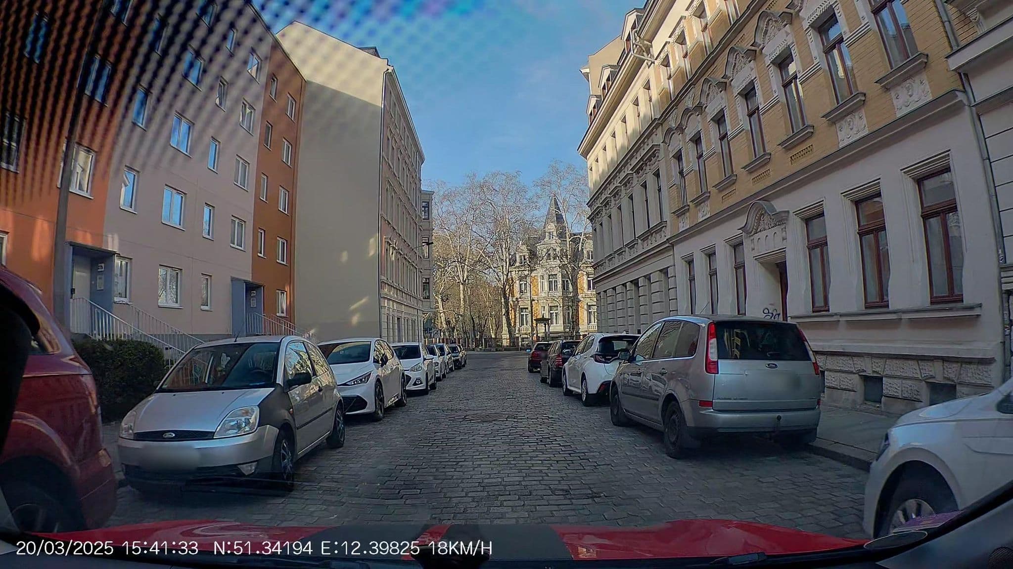 Street view near Adoreo Apartments & Suites, Leipzig — © AR88 (CC BY-SA · Mapillary)