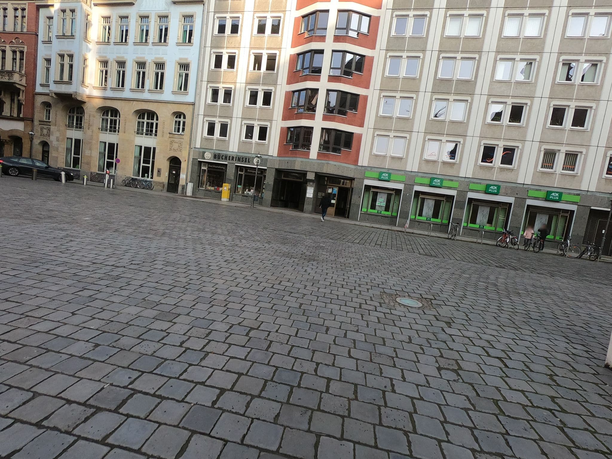Street view near 4 DRUSCHBA Boutique Apartment, Leipzig — © fatbikecanyon (CC BY-SA · Mapillary)