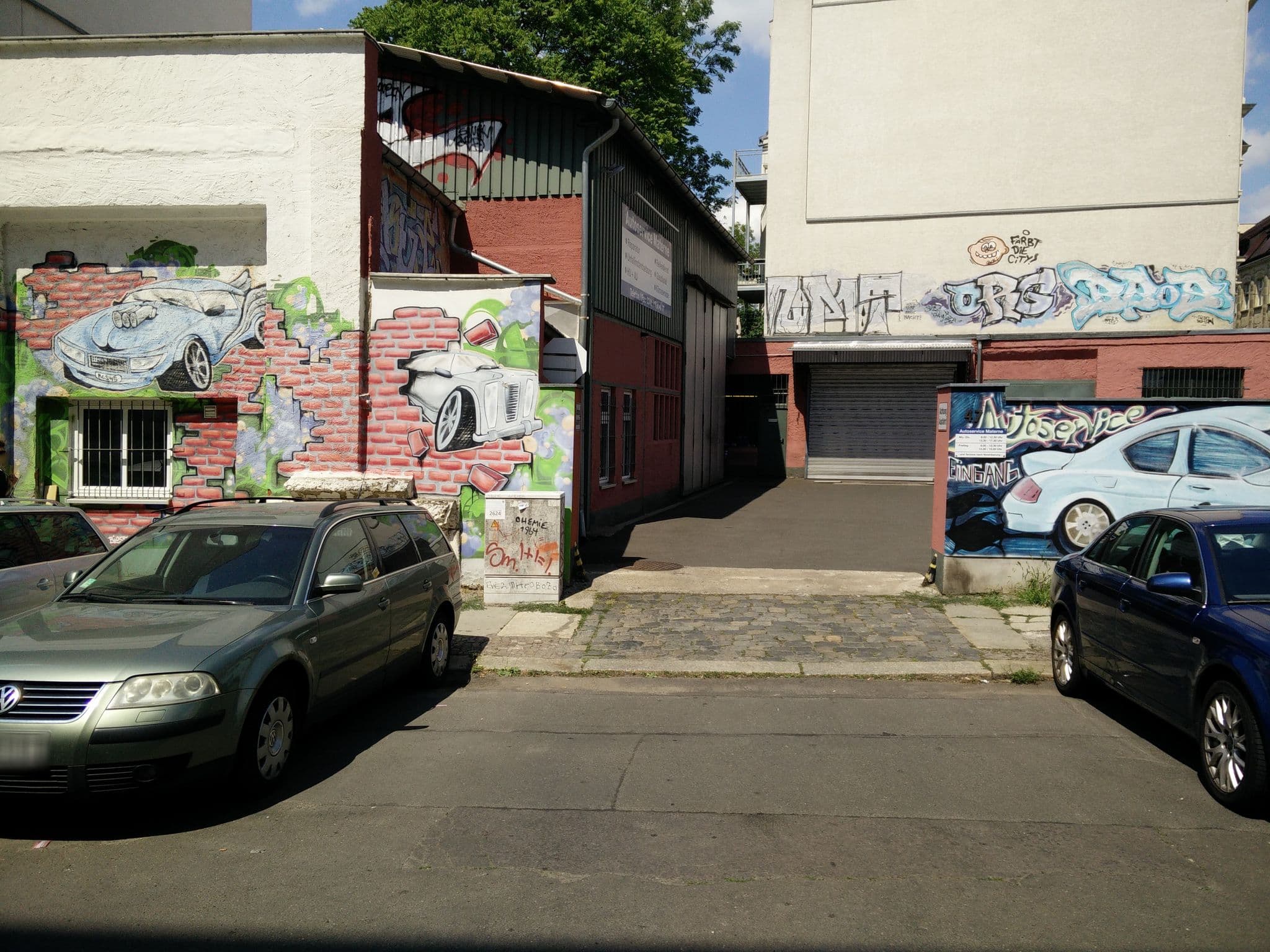 Street view near FeWo Leipzig Südvorstadt, Leipzig — © fahrradfahrer (CC BY-SA · Mapillary)
