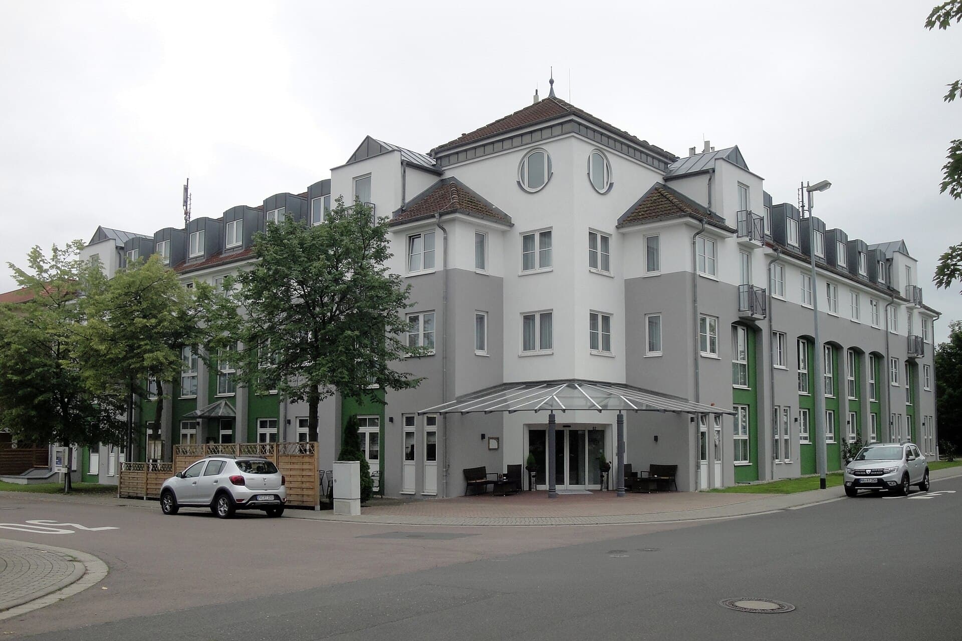 ACHAT Comfort Hotel Messe-Leipzig (via Wikimedia Commons, CC BY-SA 4.0)