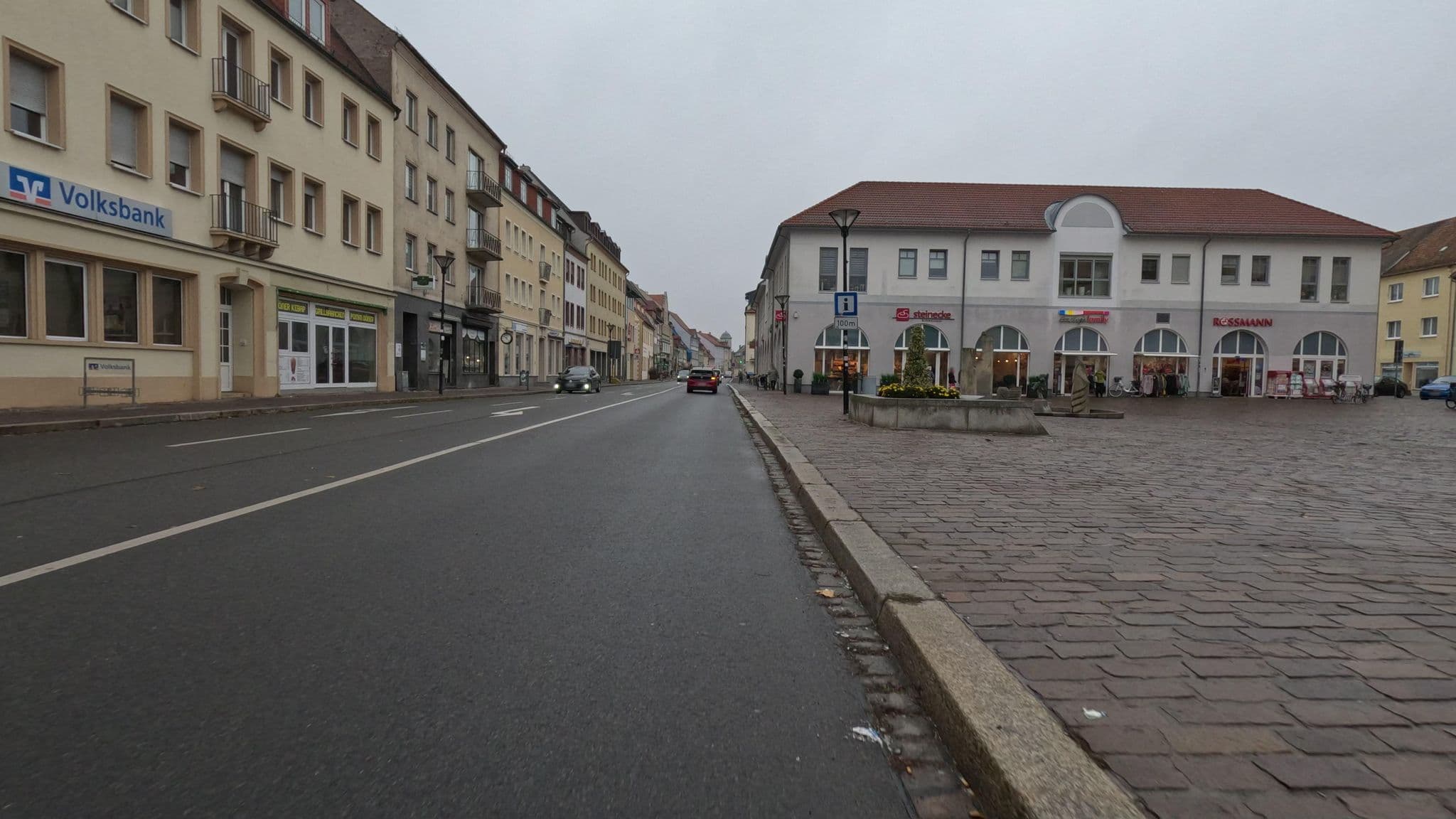 Street view near Eiscafè & Pizzeria Rialto, Eilenburg — © kopra (CC BY-SA · Mapillary)