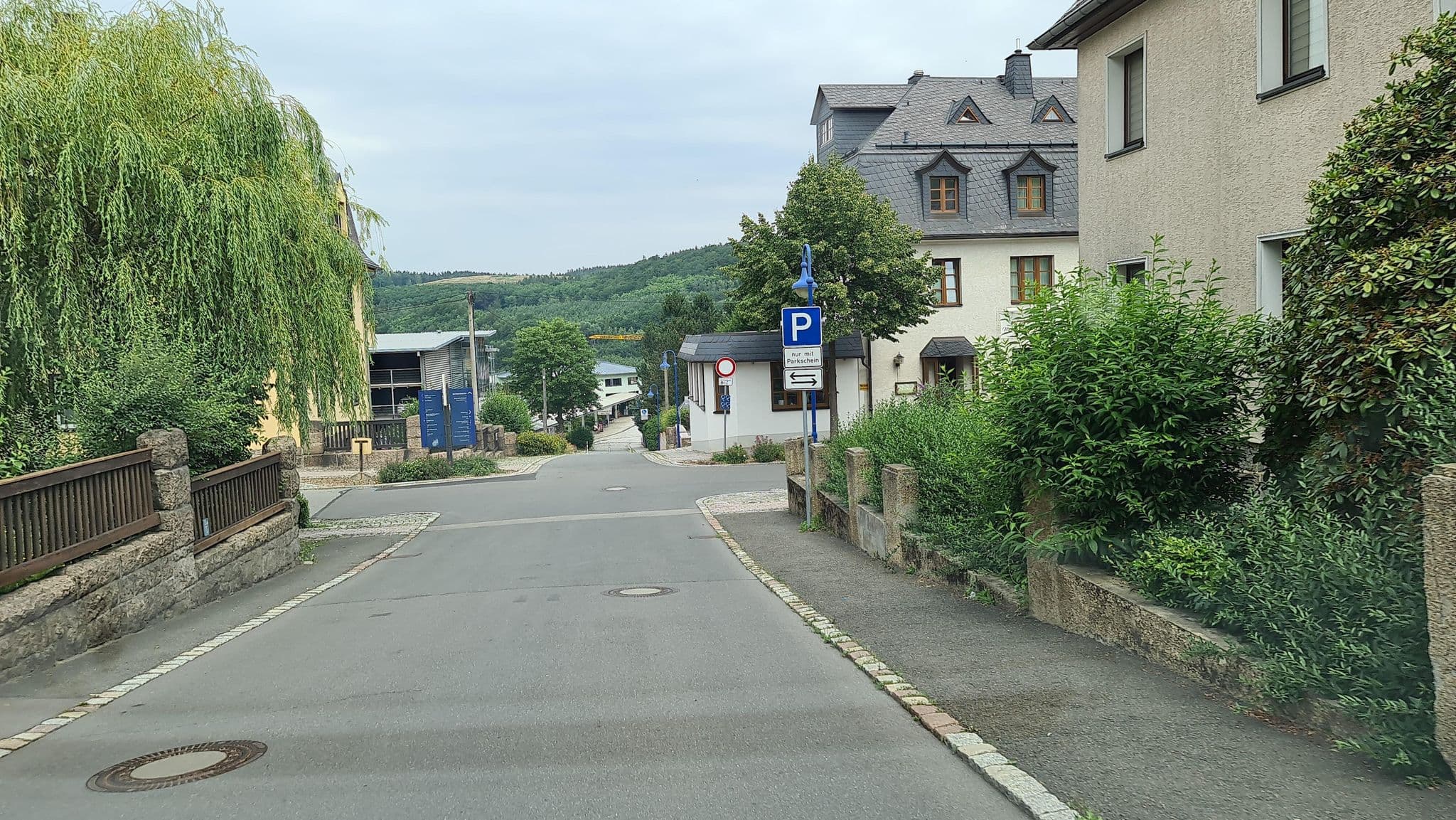 Street view near Haus Ilse Ferienwohnung, Bad Schlema — © canislupus (CC BY-SA · Mapillary)