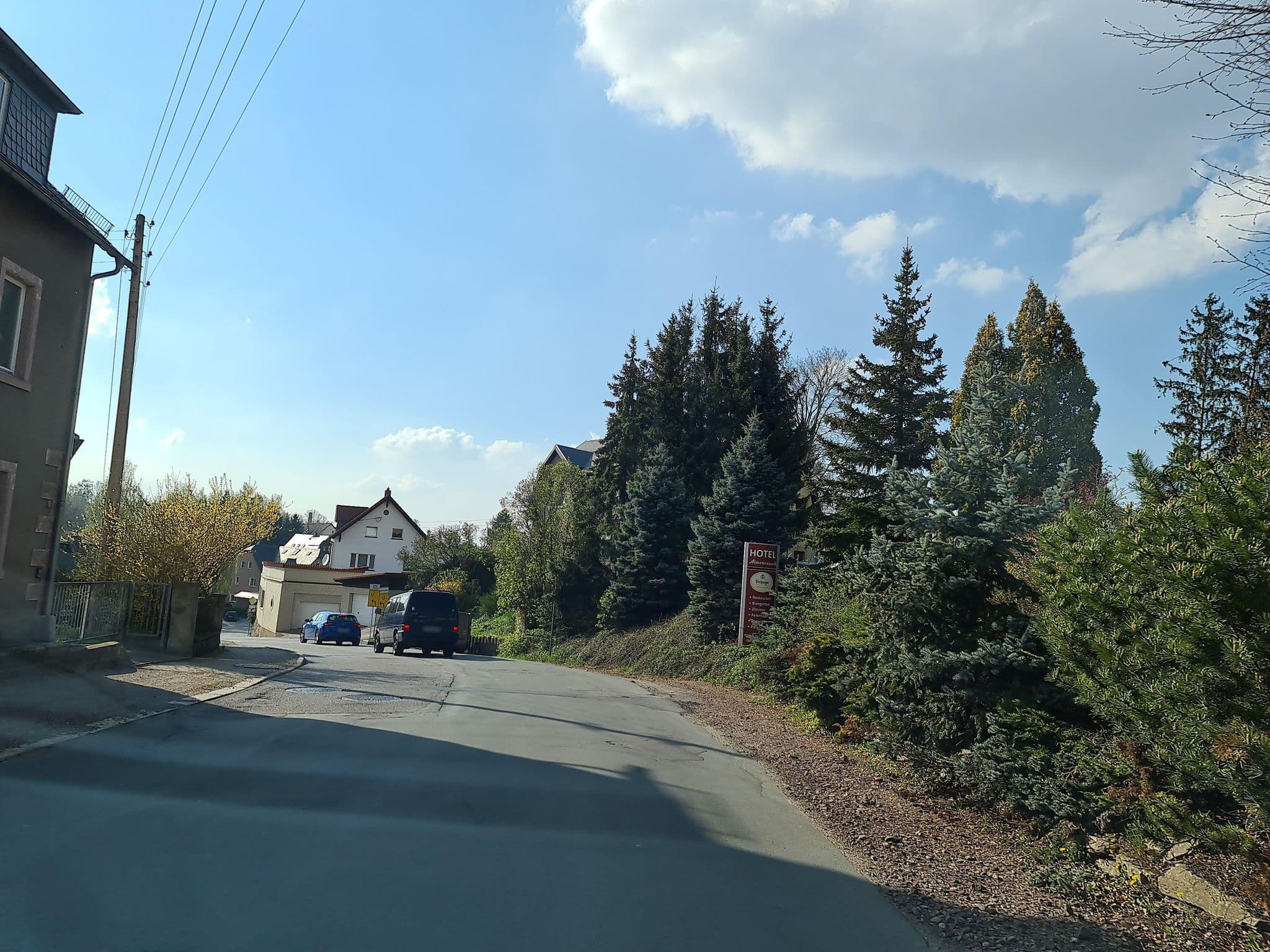 Street view near Landhotel Almenrausch, Jahnsdorf — © canislupus (CC BY-SA · Mapillary)