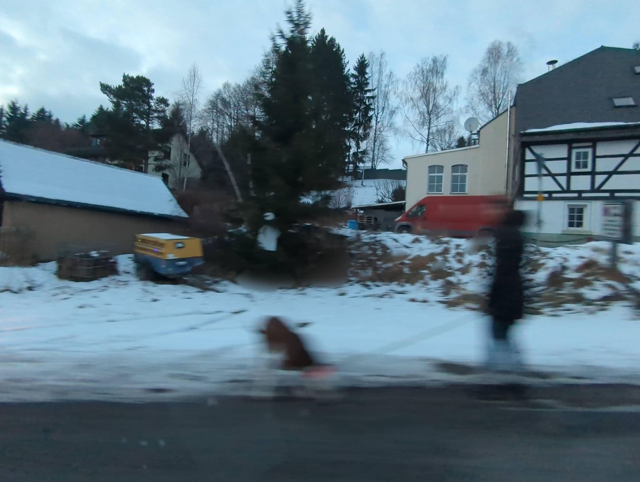 Street view near Graffiti-Ex Inh. Rogge, Ernst, Burkhardtsdorf — © AR88 (CC BY-SA · Mapillary)