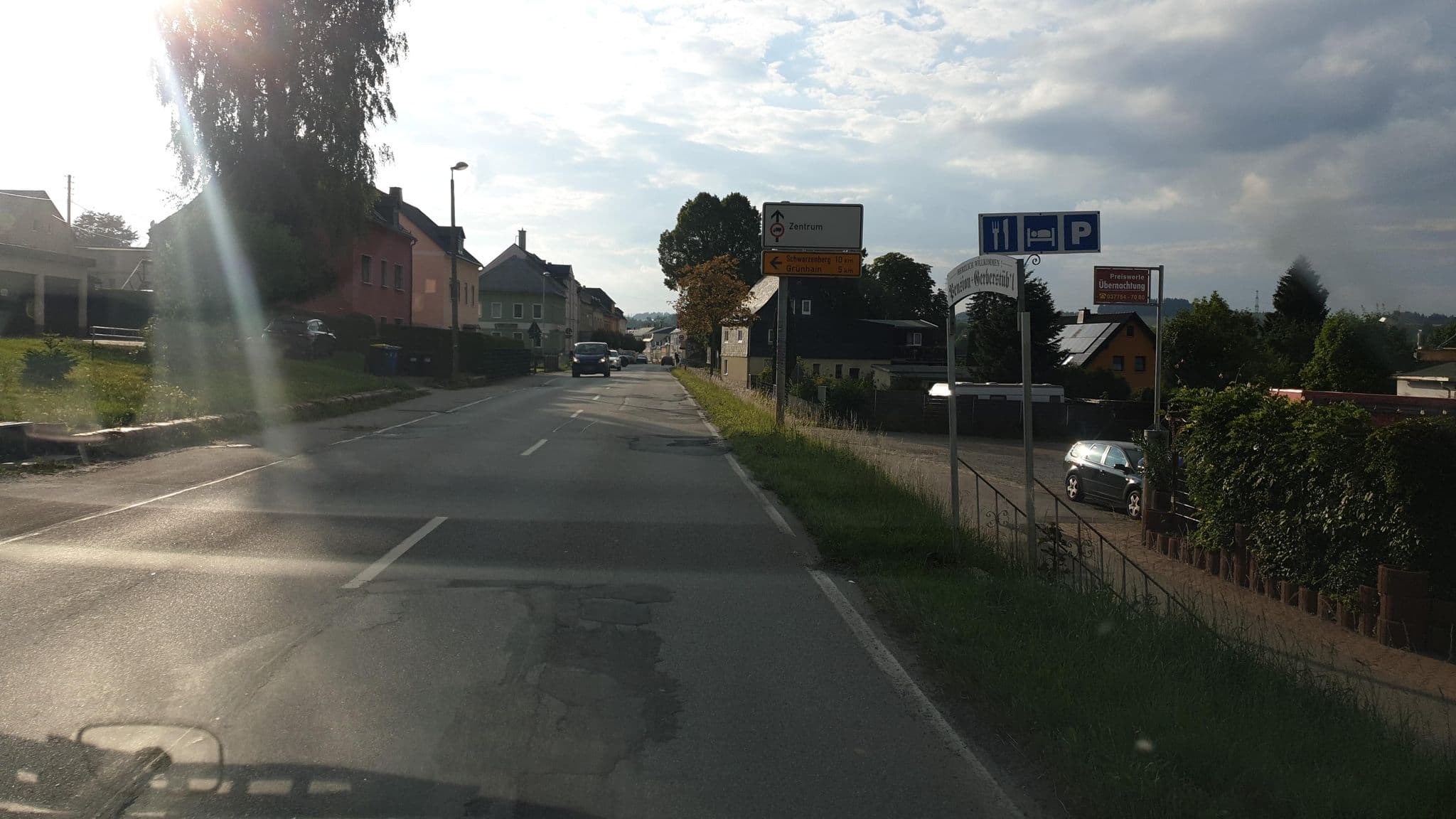 Street view near Kreutel Wolfgang Pension, Zwönitz — © canislupus (CC BY-SA · Mapillary)
