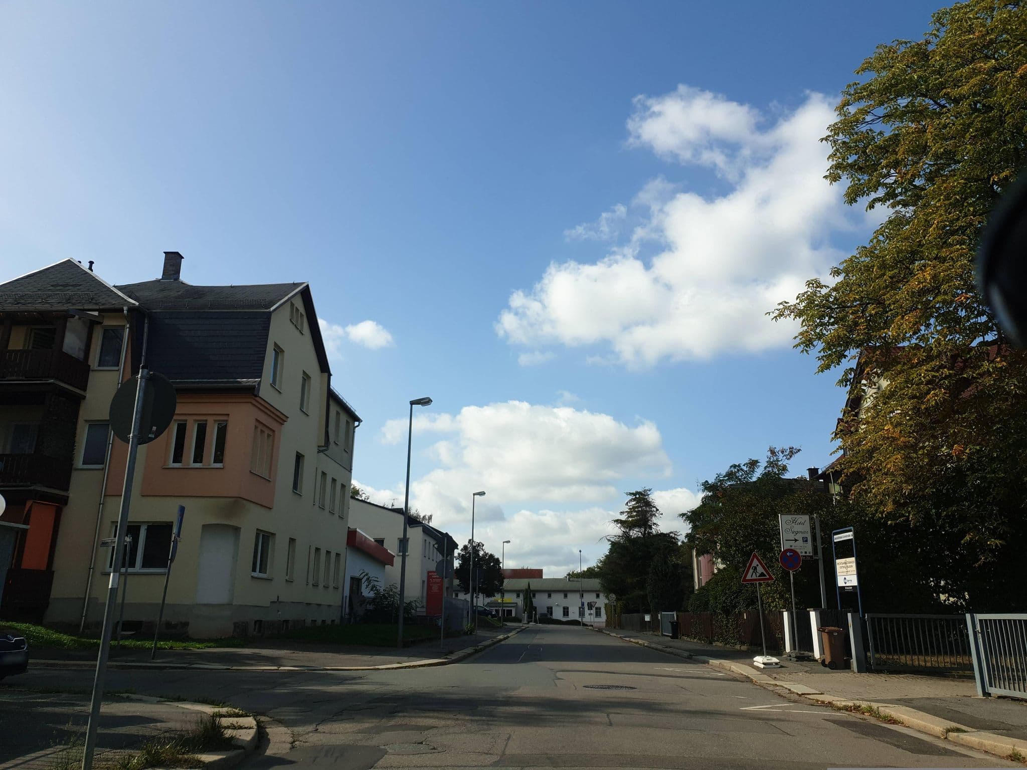Street view near Hausverwaltung SteuRa GmbH, Chemnitz — © canislupus (CC BY-SA · Mapillary)